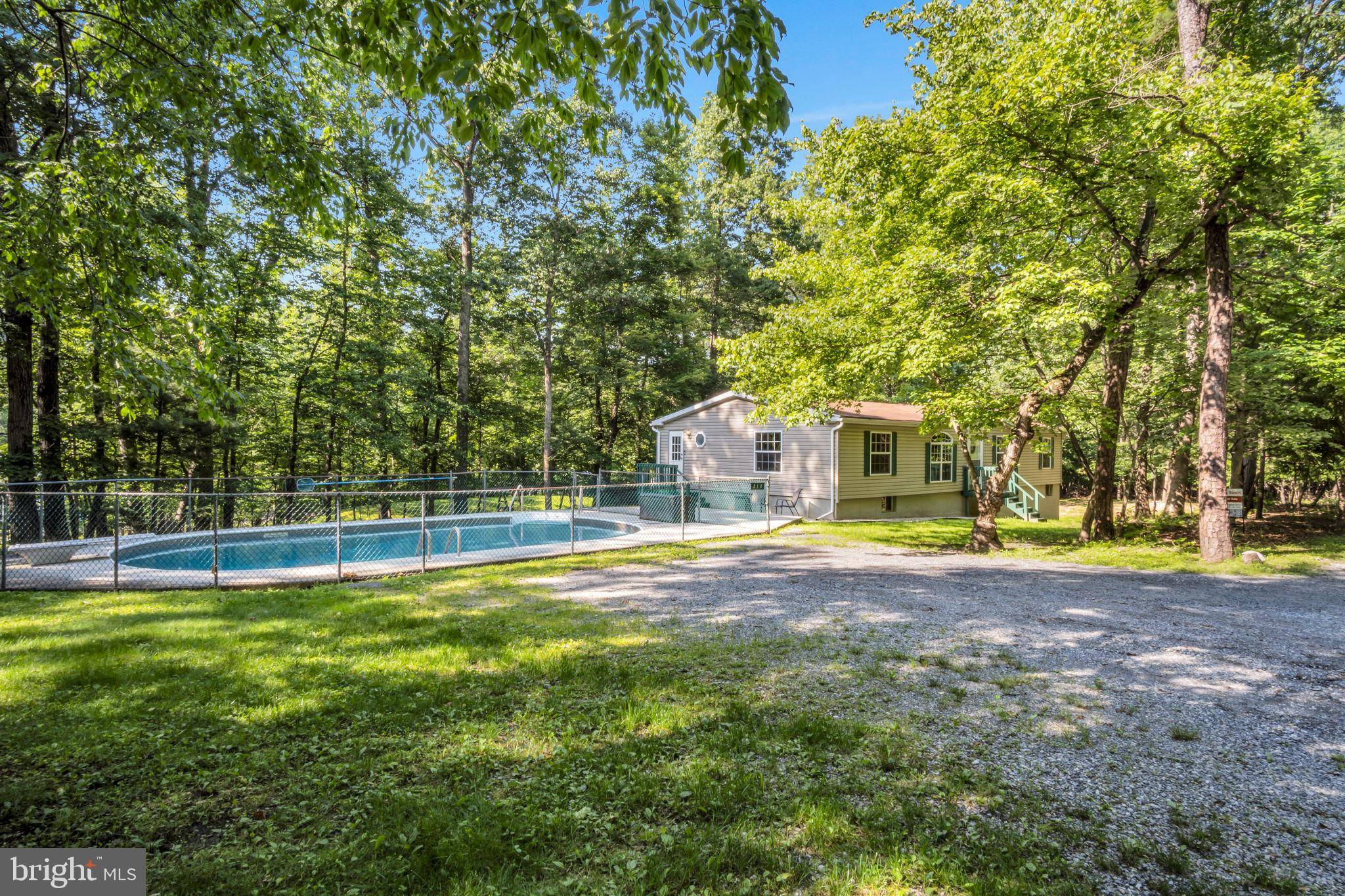 Dillsburg, PA 17019,210 LAUREL RUN RD