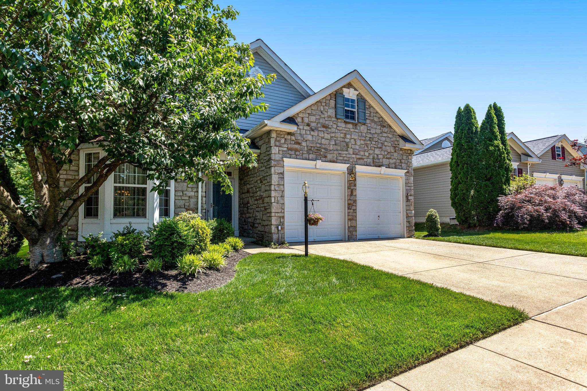 Dumfries, VA 22025,17275 FOUR SEASONS DR