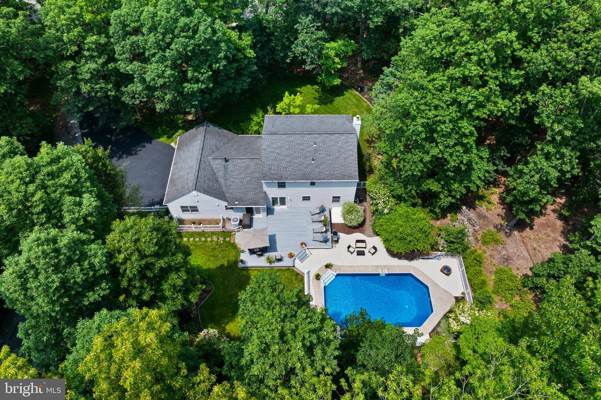New Egypt, NJ 08533,7 HOLLY HILL DR