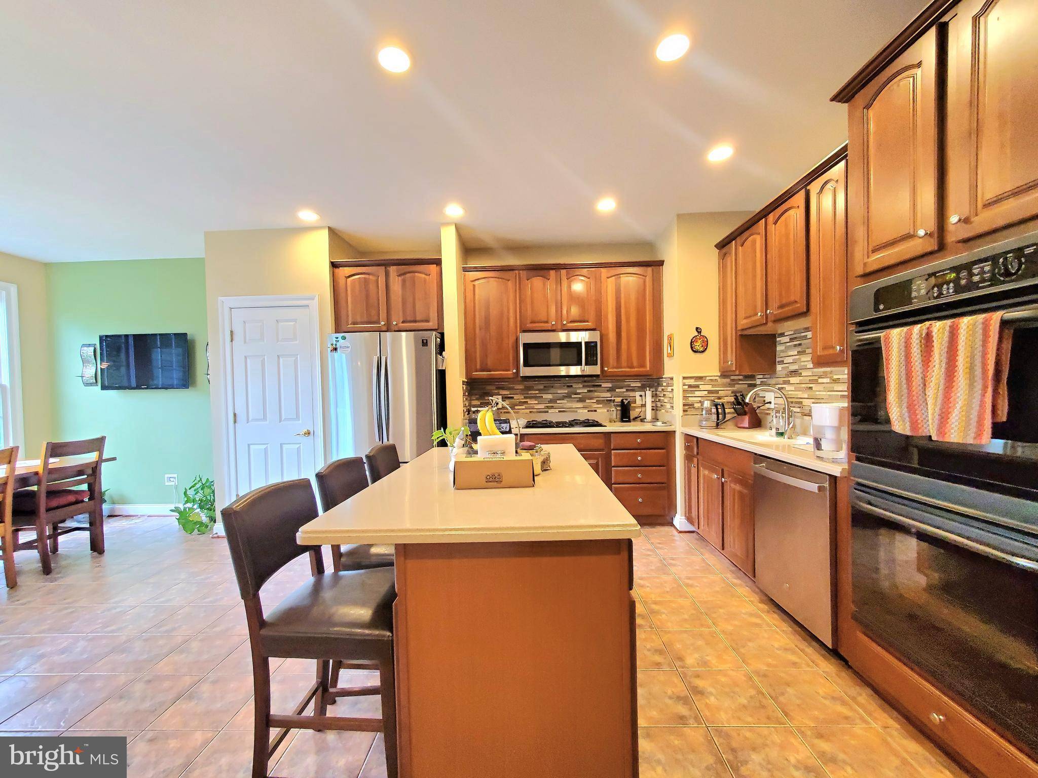 Gainesville, VA 20155,6932 STANWICK SQ