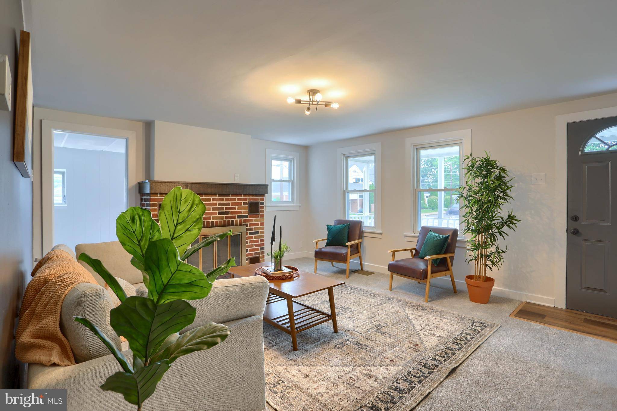 Carlisle, PA 17013,160 N ORANGE ST