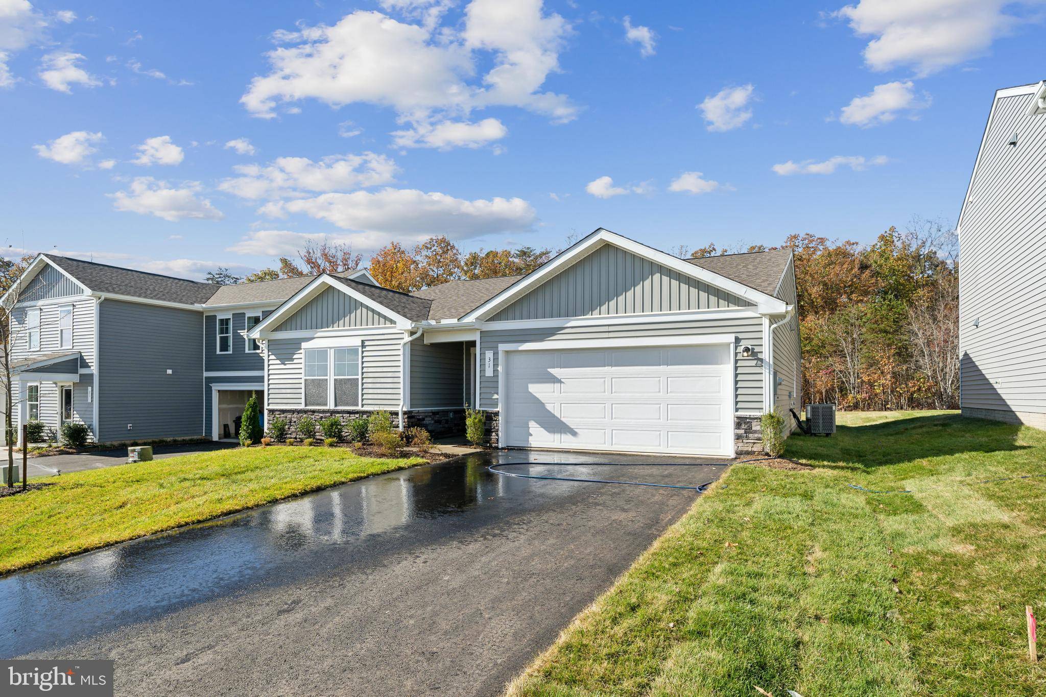 Charles Town, WV 25414,163 ANGUS RD