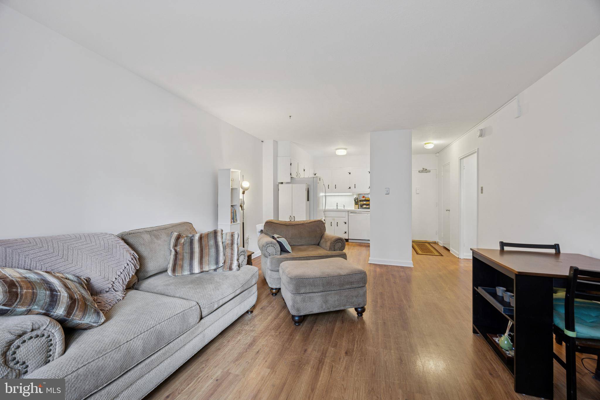 Philadelphia, PA 19103,1900-34 JOHN F KENNEDY BLVD #1204
