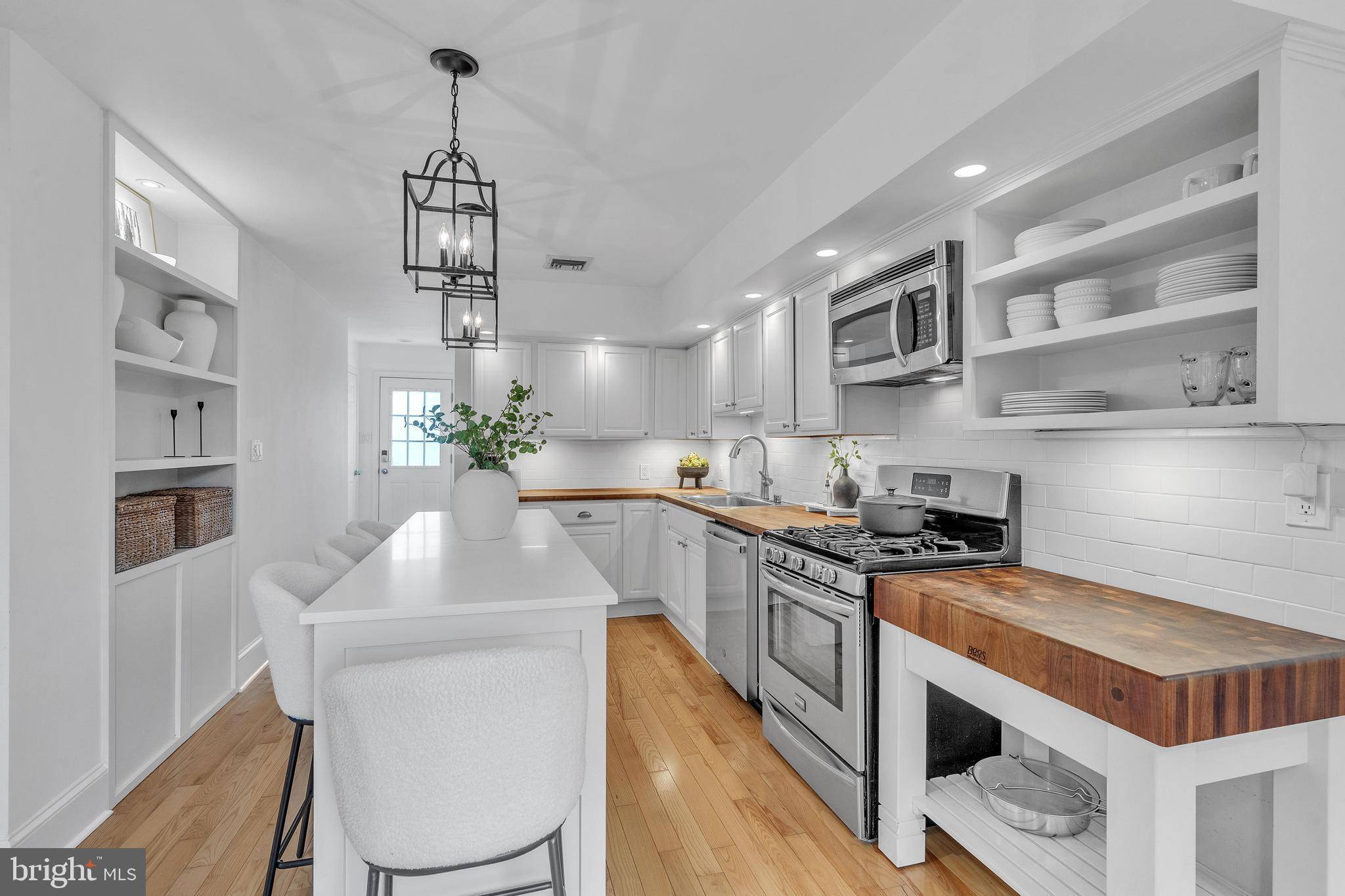 Folsom, PA 19033,306 GORSUCH ST