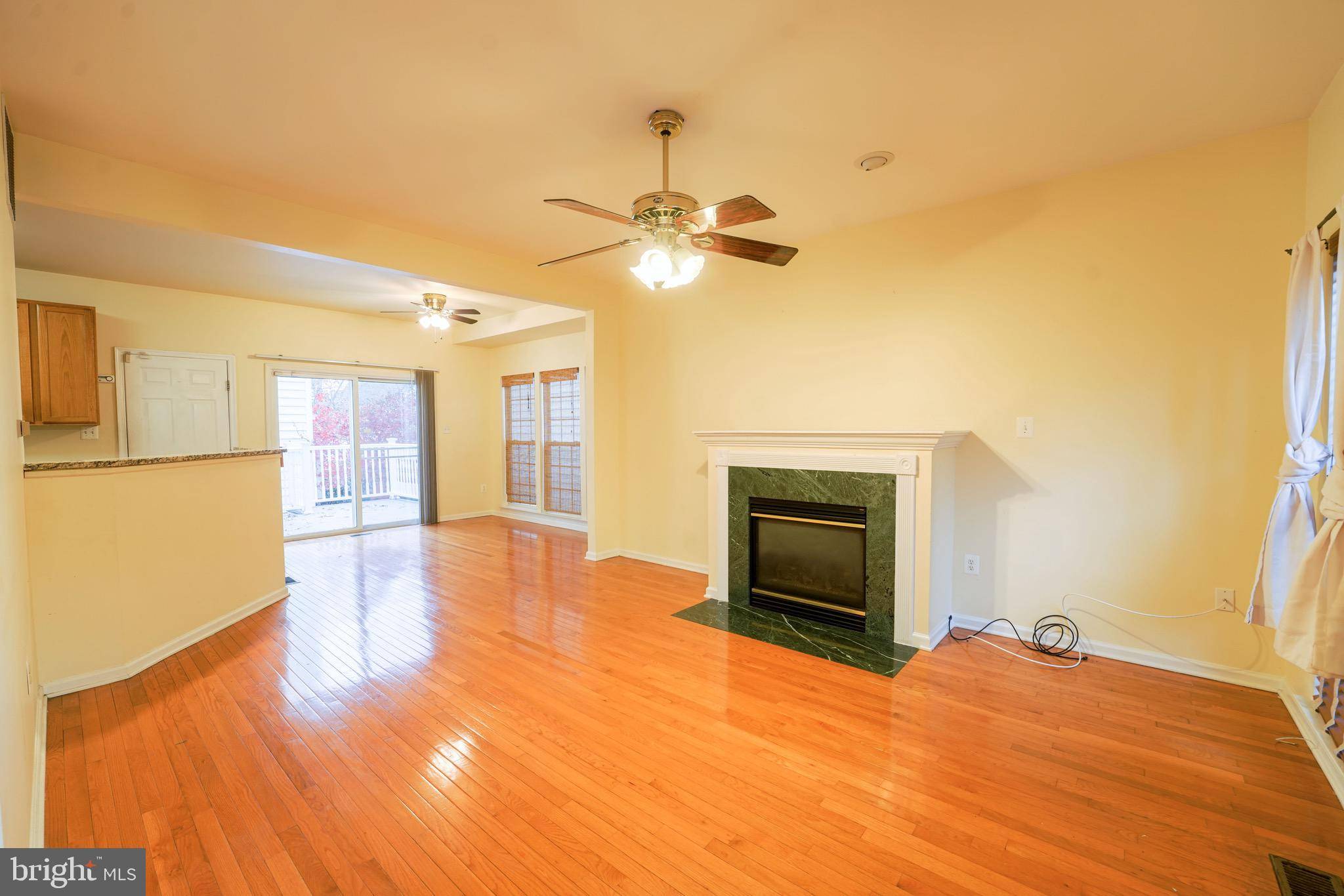 Gaithersburg, MD 20878,303 HIGHLAND RIDGE AVE