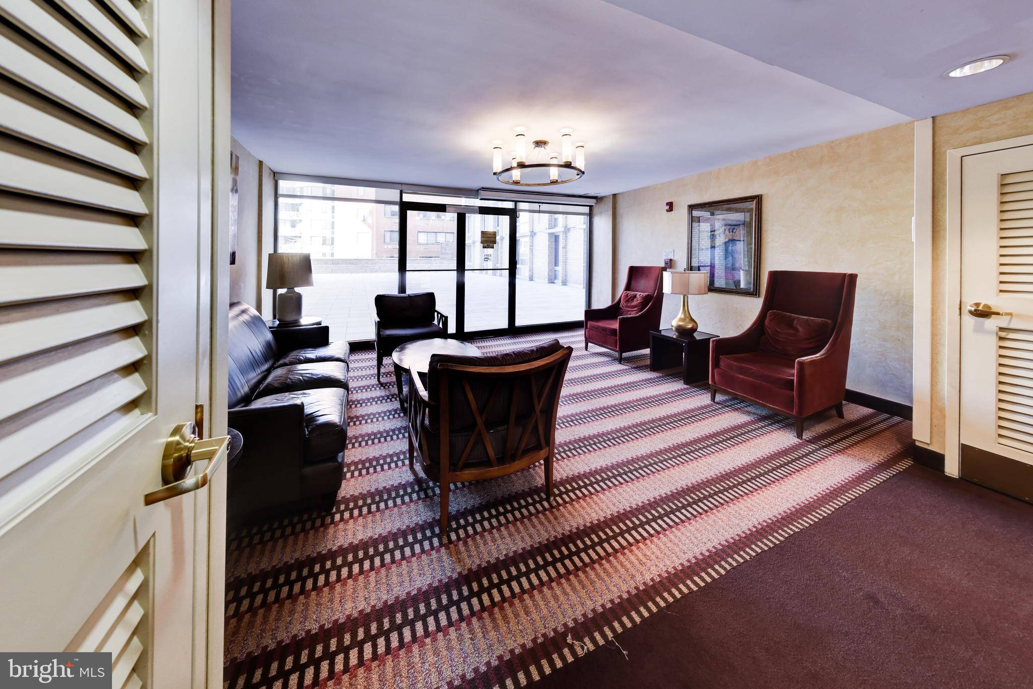 Washington, DC 20037,950 25TH ST NW #527-N