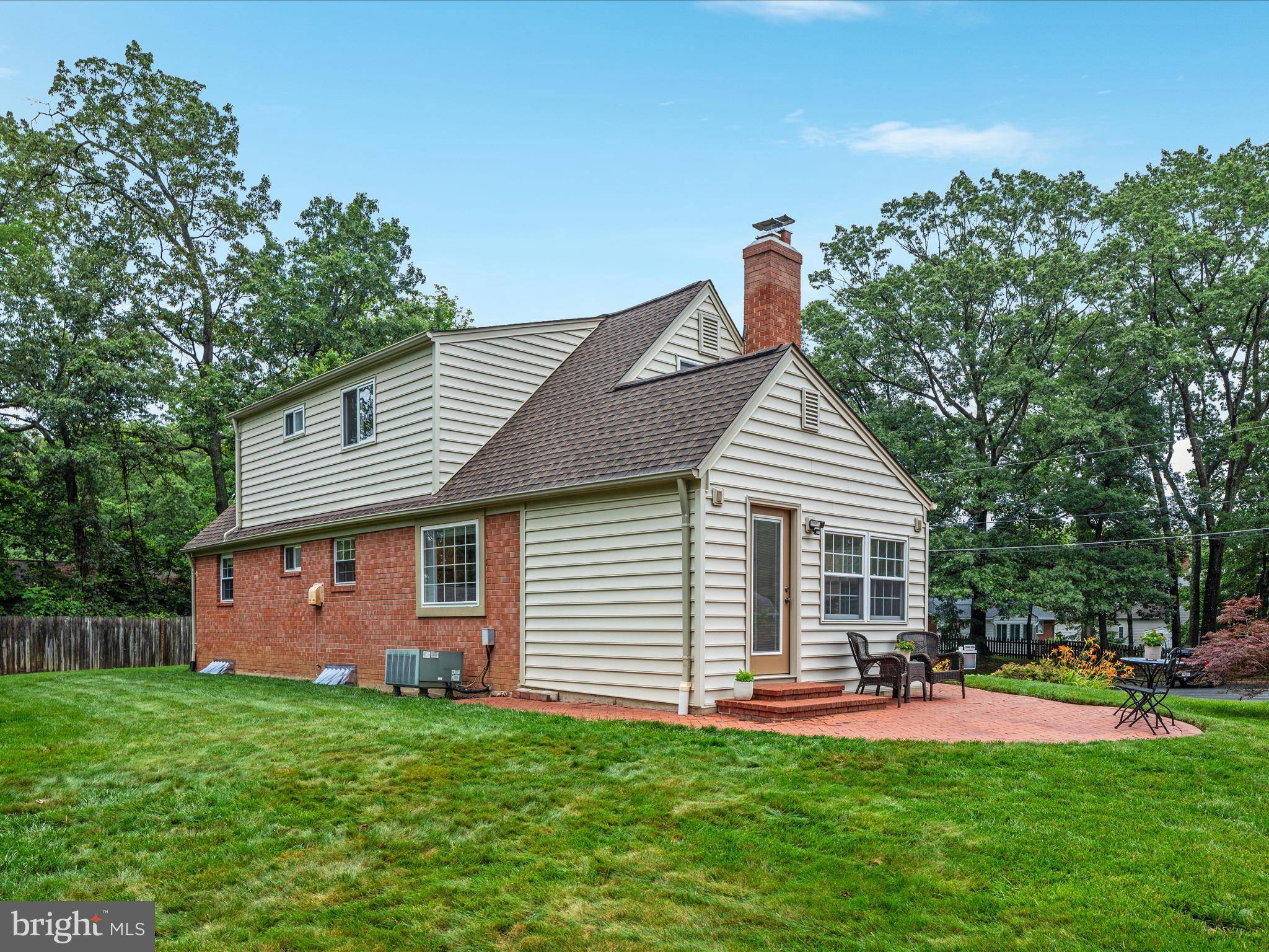 Springfield, VA 22152,6812 CABOT CT
