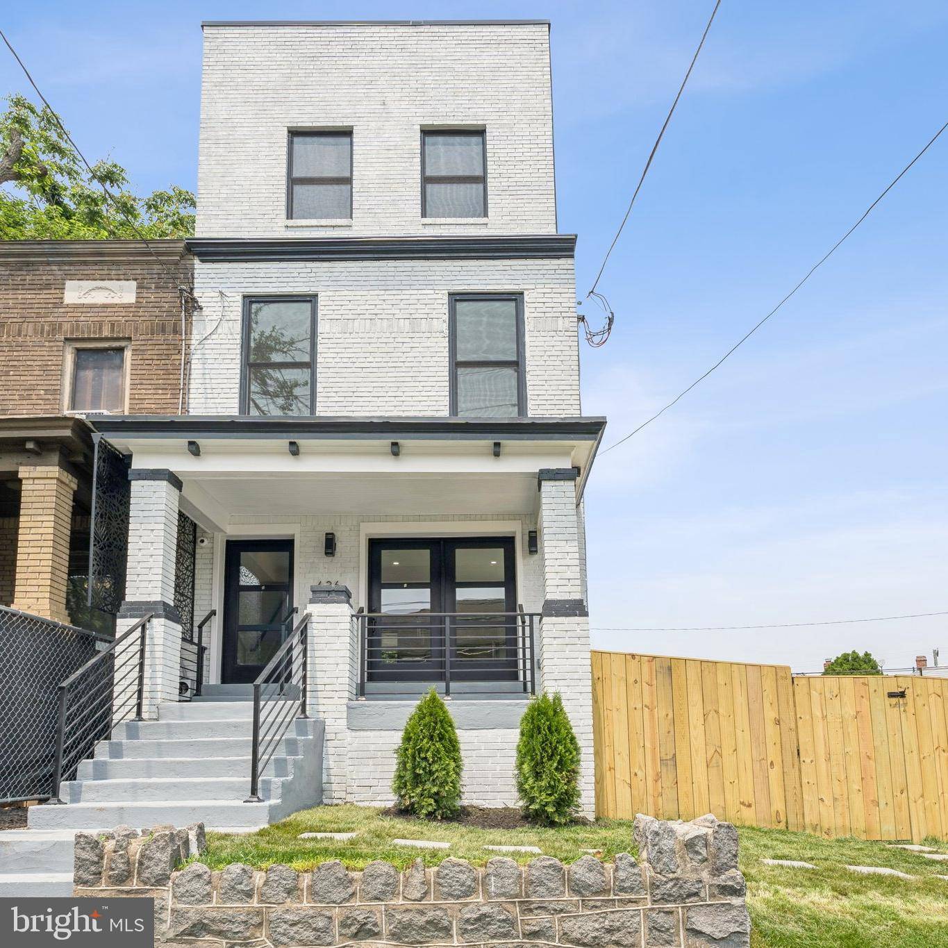 Washington, DC 20017,636 EDGEWOOD ST NE #A