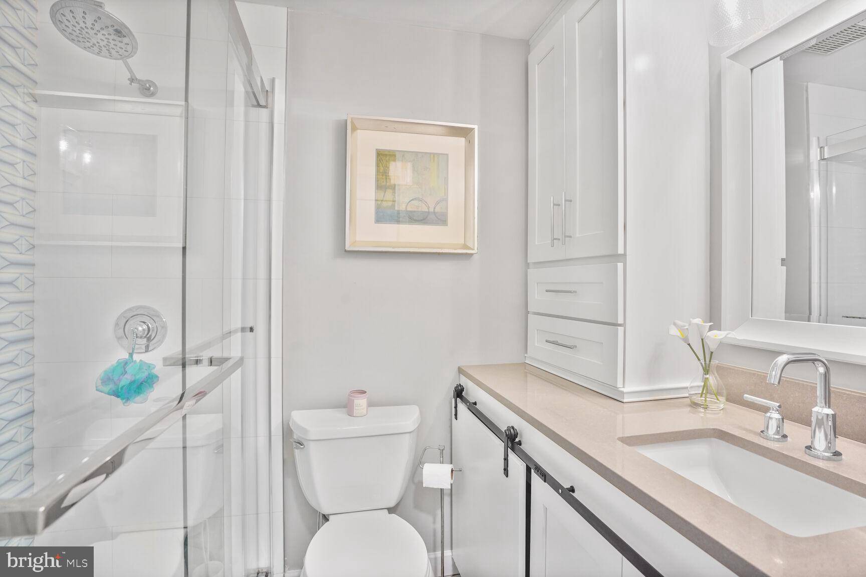 Washington, DC 20009,1621 T ST NW #304