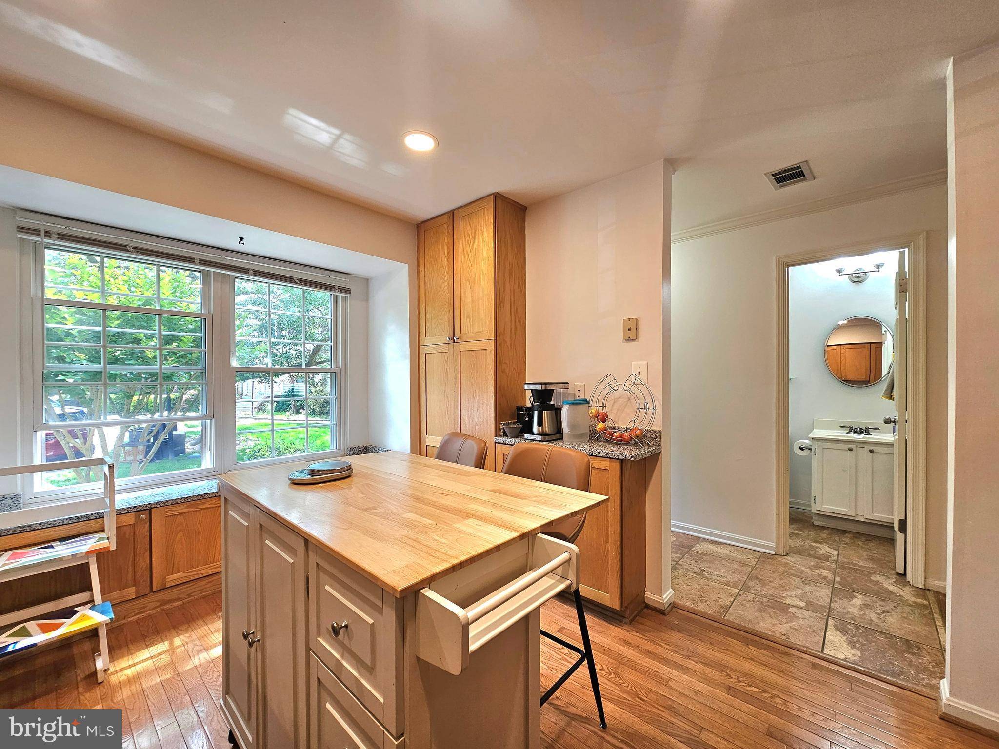 Alexandria, VA 22310,5939 HEATHERWOOD CT