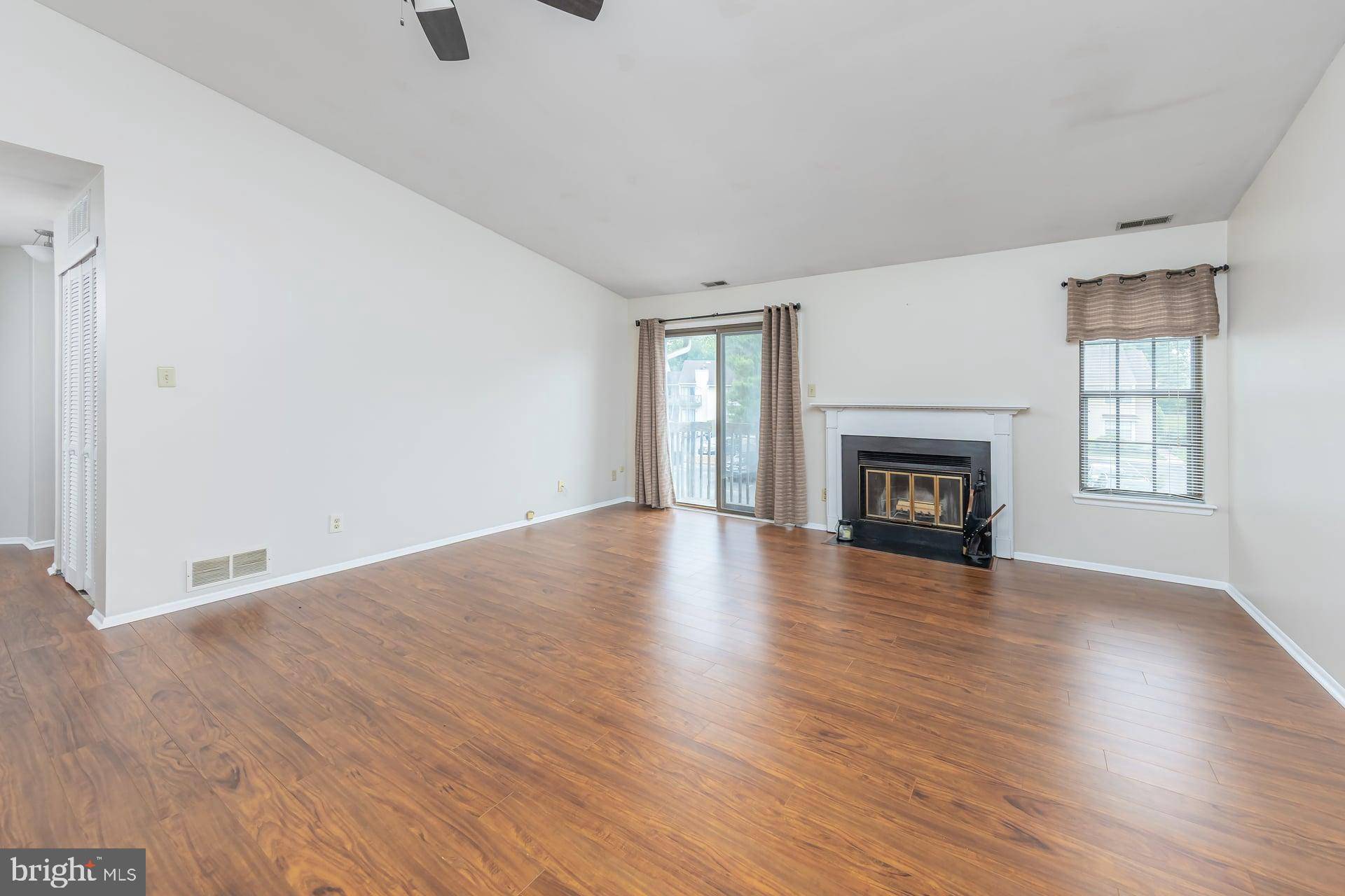 West Deptford, NJ 08051,342 COVENTRY CT
