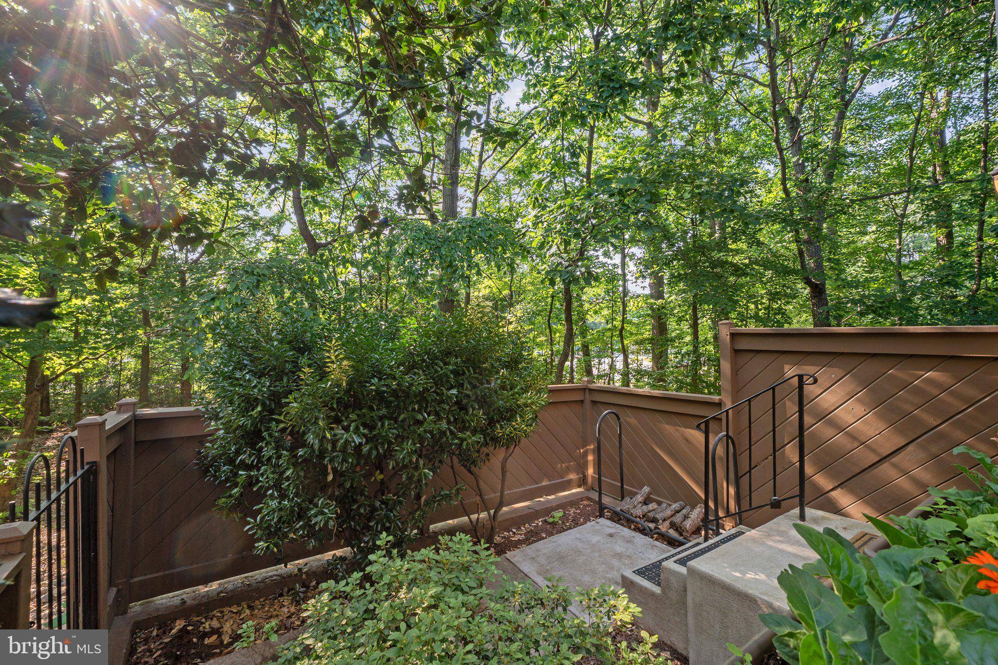 Reston, VA 20194,1418 CHURCH HILL PL #1418