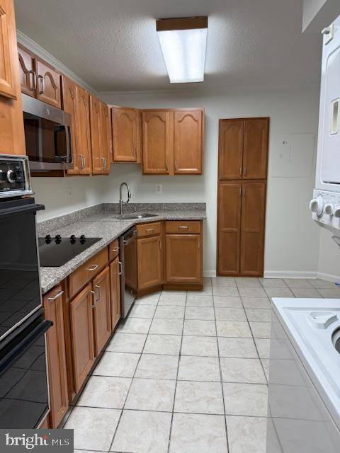Alexandria, VA 22304,309 YOAKUM PKWY #201