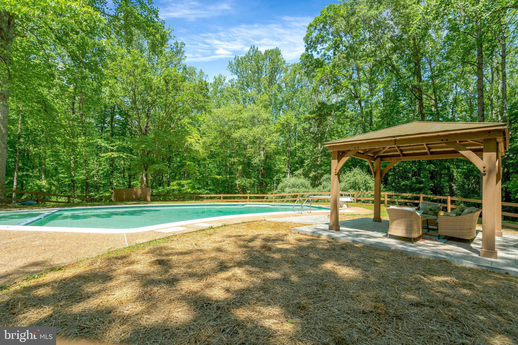 Fairfax Station, VA 22039,7807 WILLOWBROOK RD