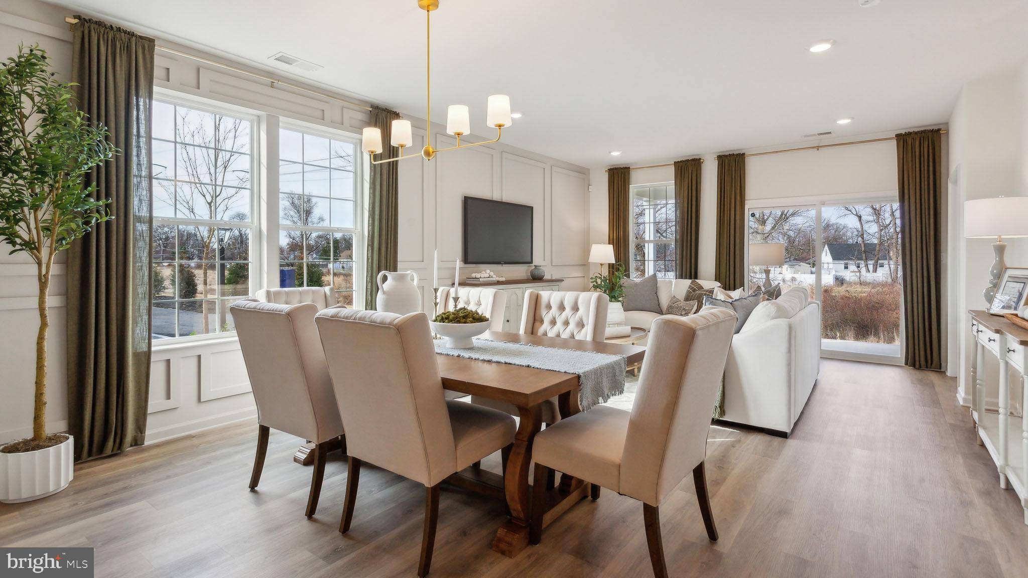 Bristol, PA 19007,206 DELHAAS CIR
