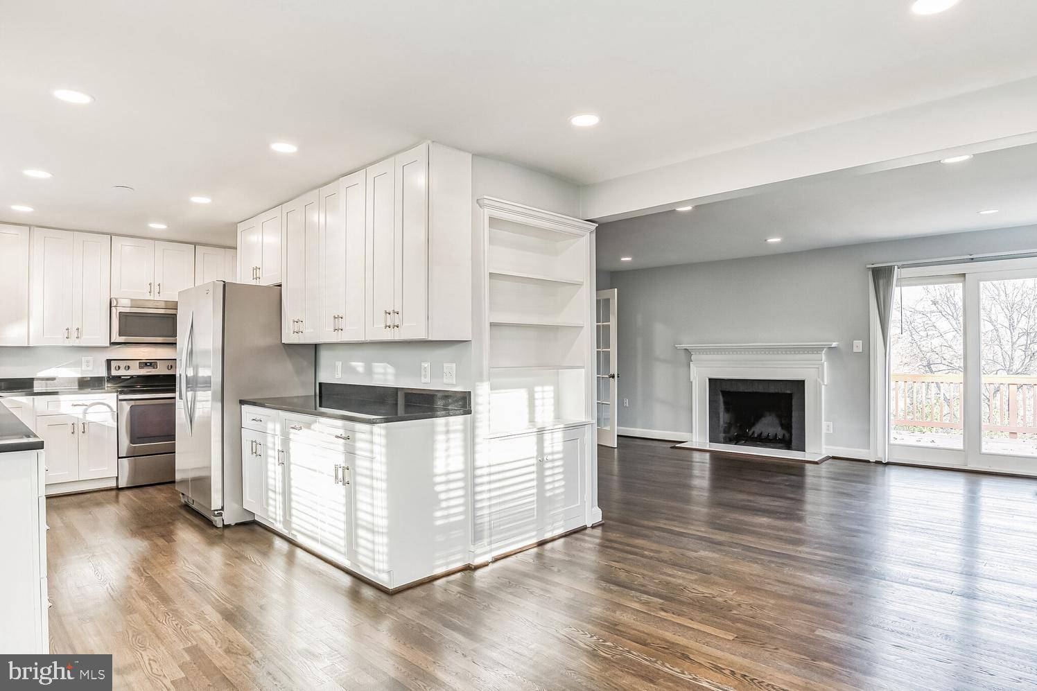 Annandale, VA 22003,7016 DONNA CIR