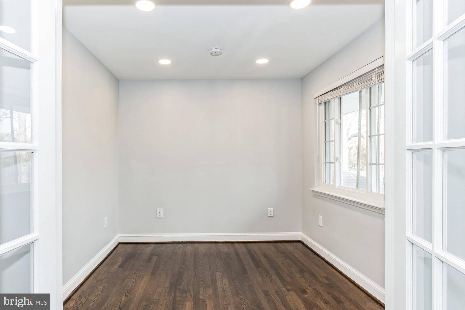 Annandale, VA 22003,7016 DONNA CIR