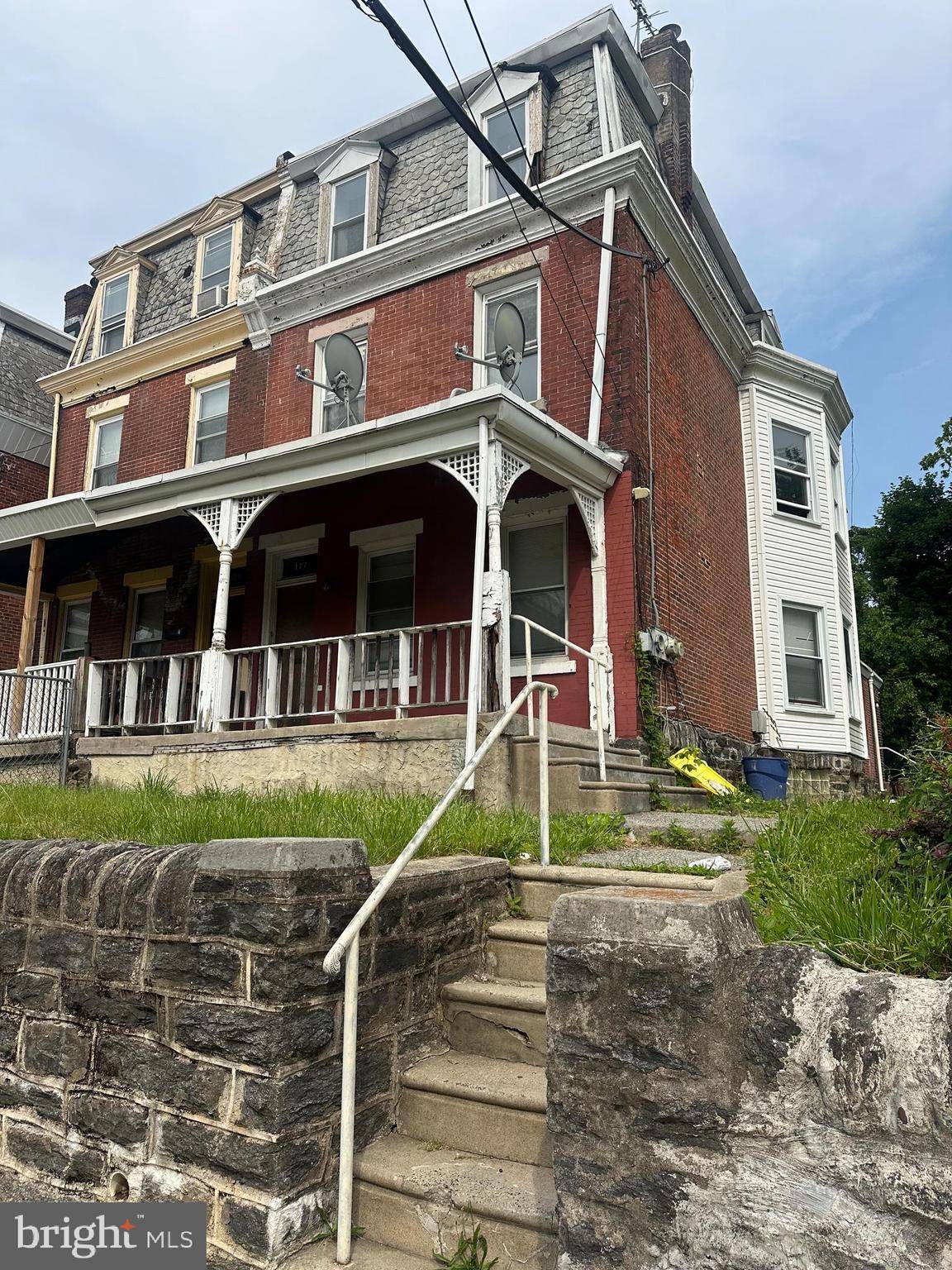 Philadelphia, PA 19144,127 W SEYMOUR ST