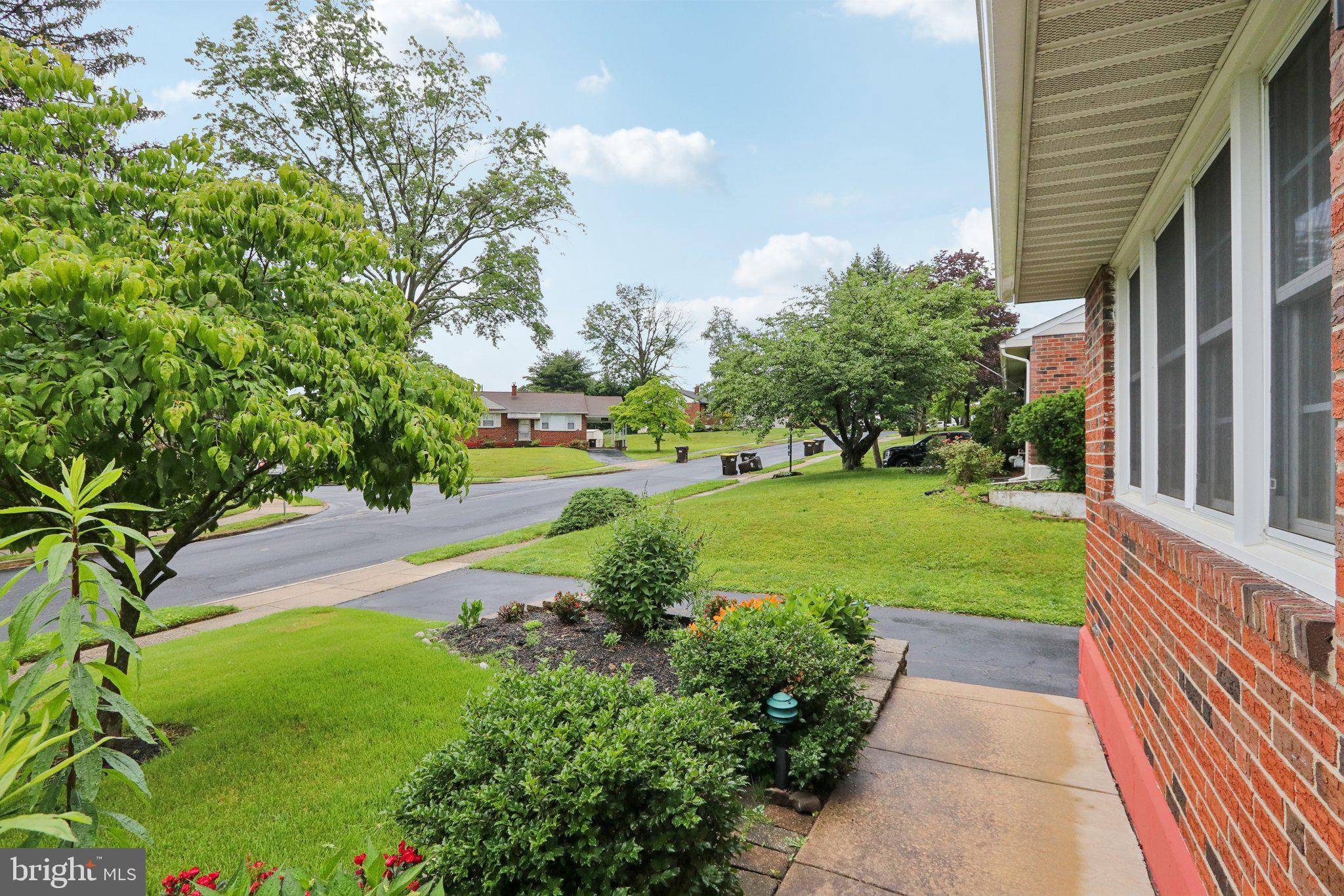 Norristown, PA 19403,407 PINECREST RD