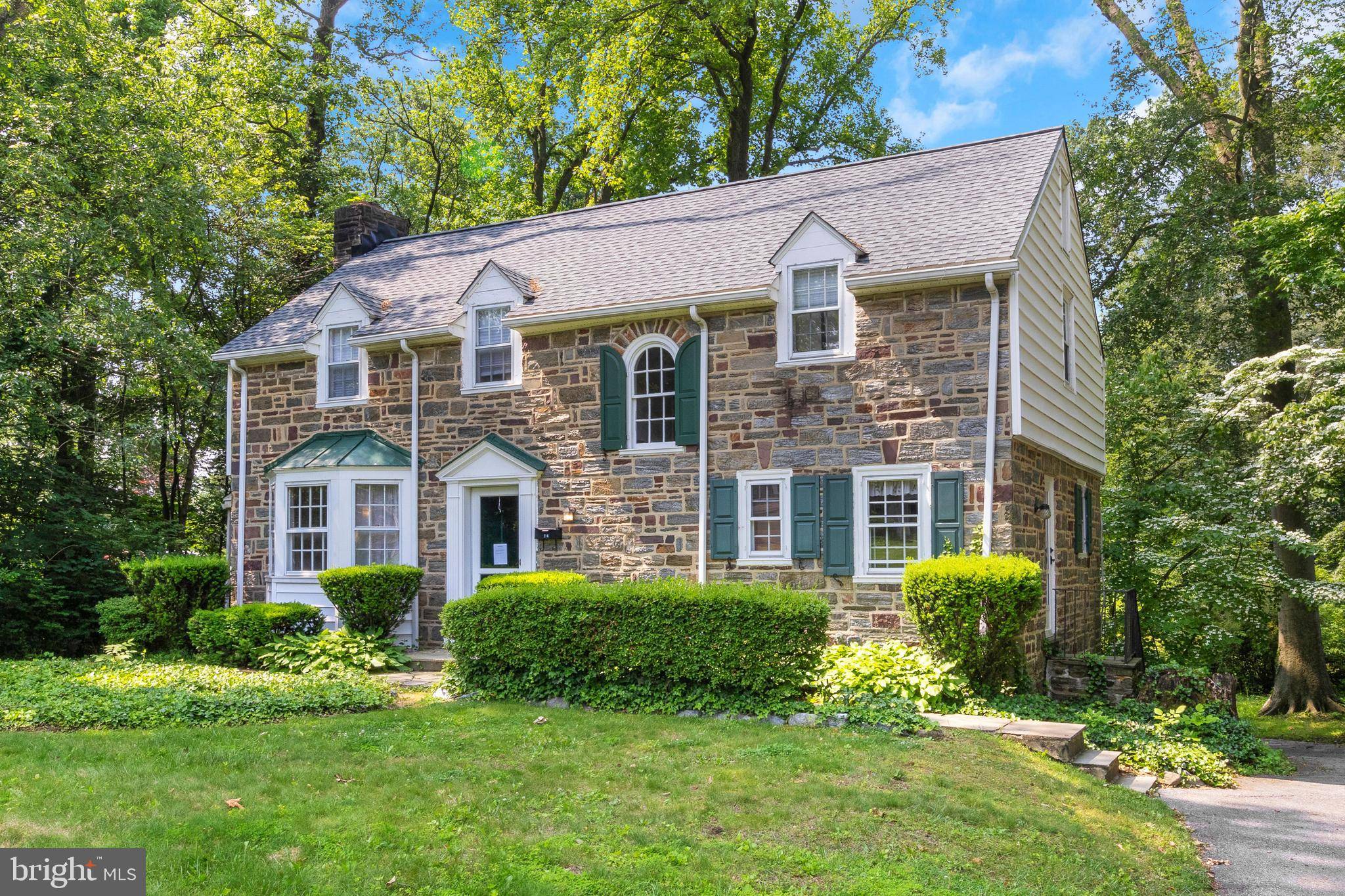Wilmington, DE 19809,214 EDGEWOOD DR