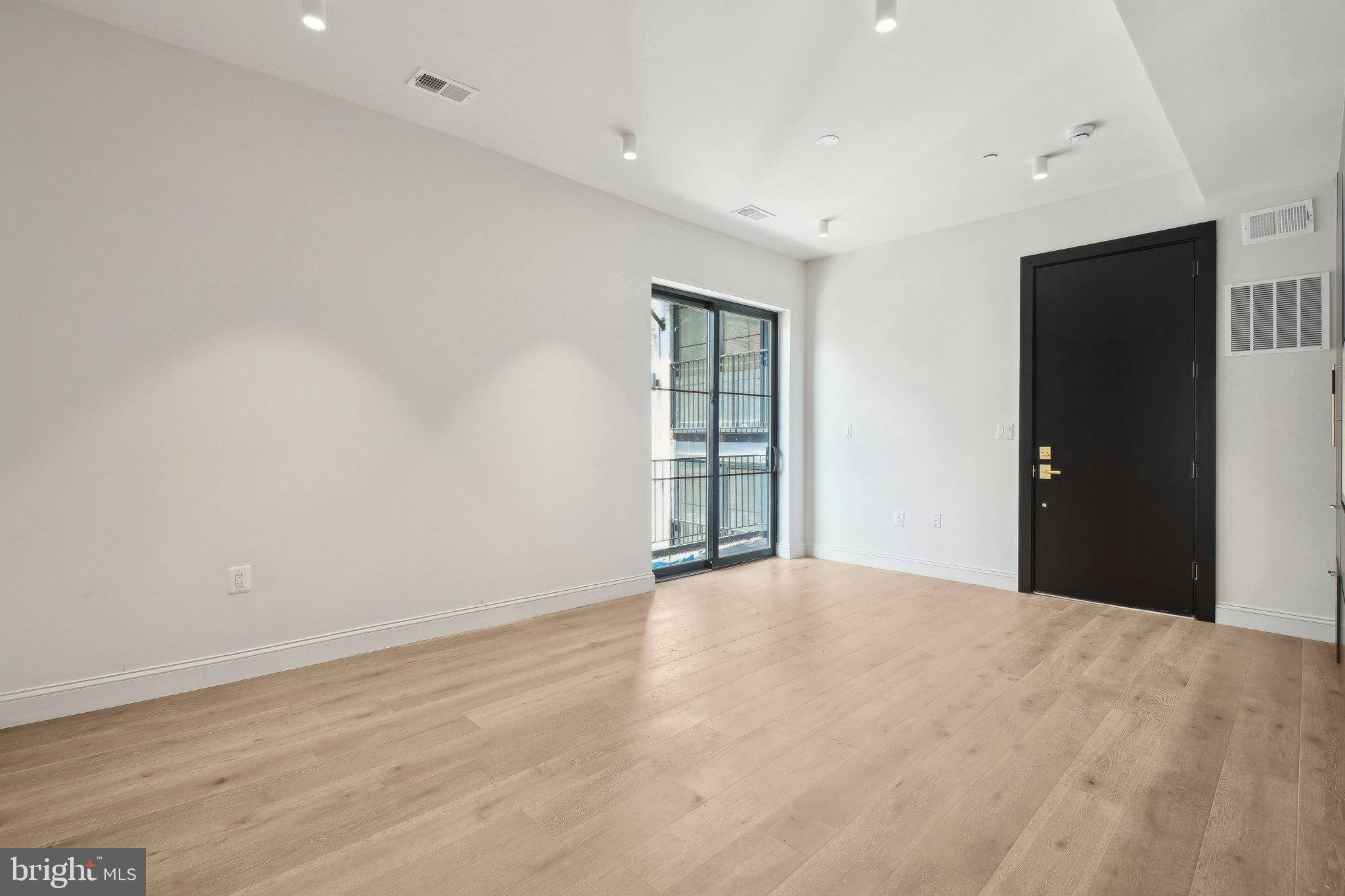 Washington, DC 20005,23 LOGAN CIR NW #NO. 4