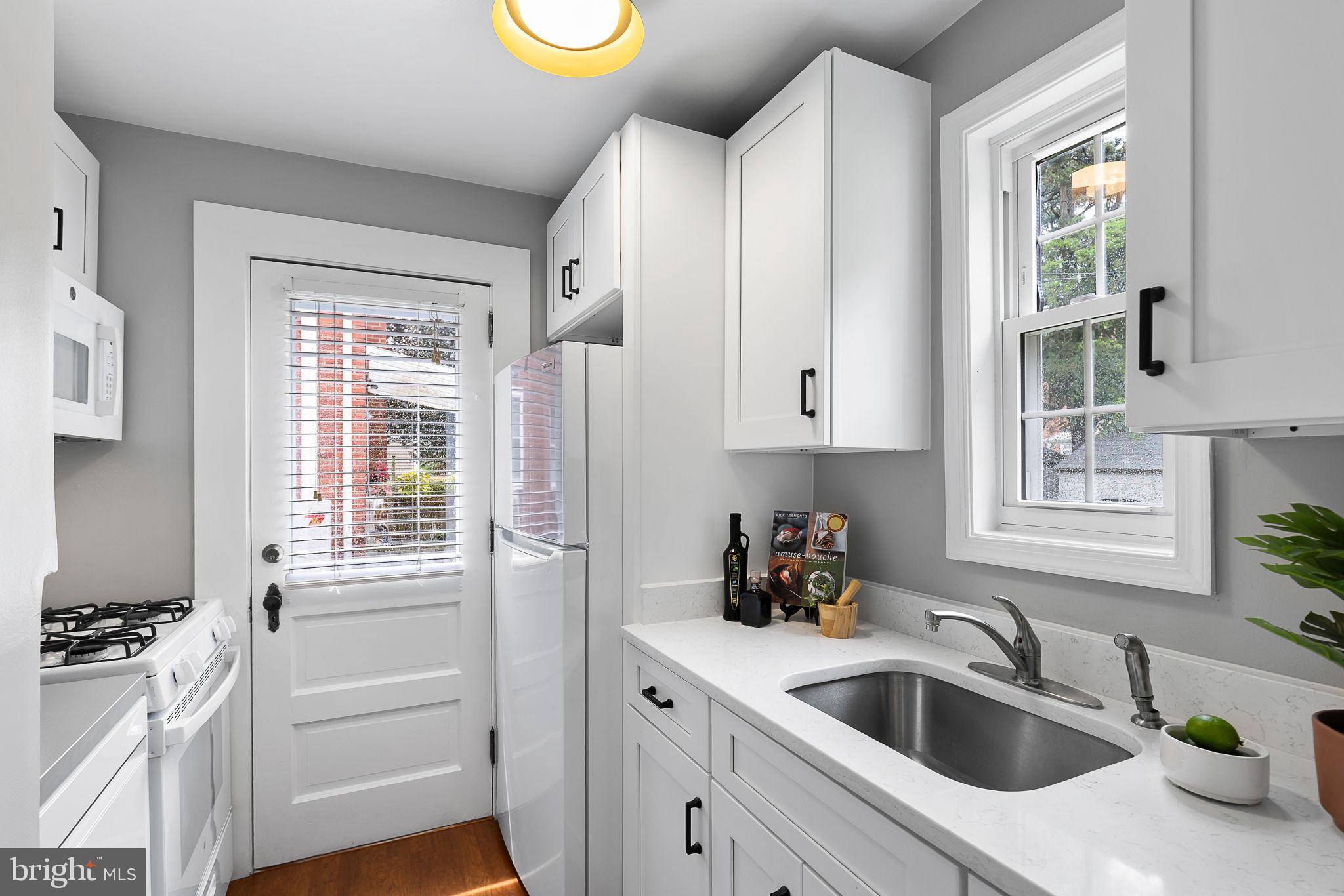 Arlington, VA 22201,2015 20TH RD N