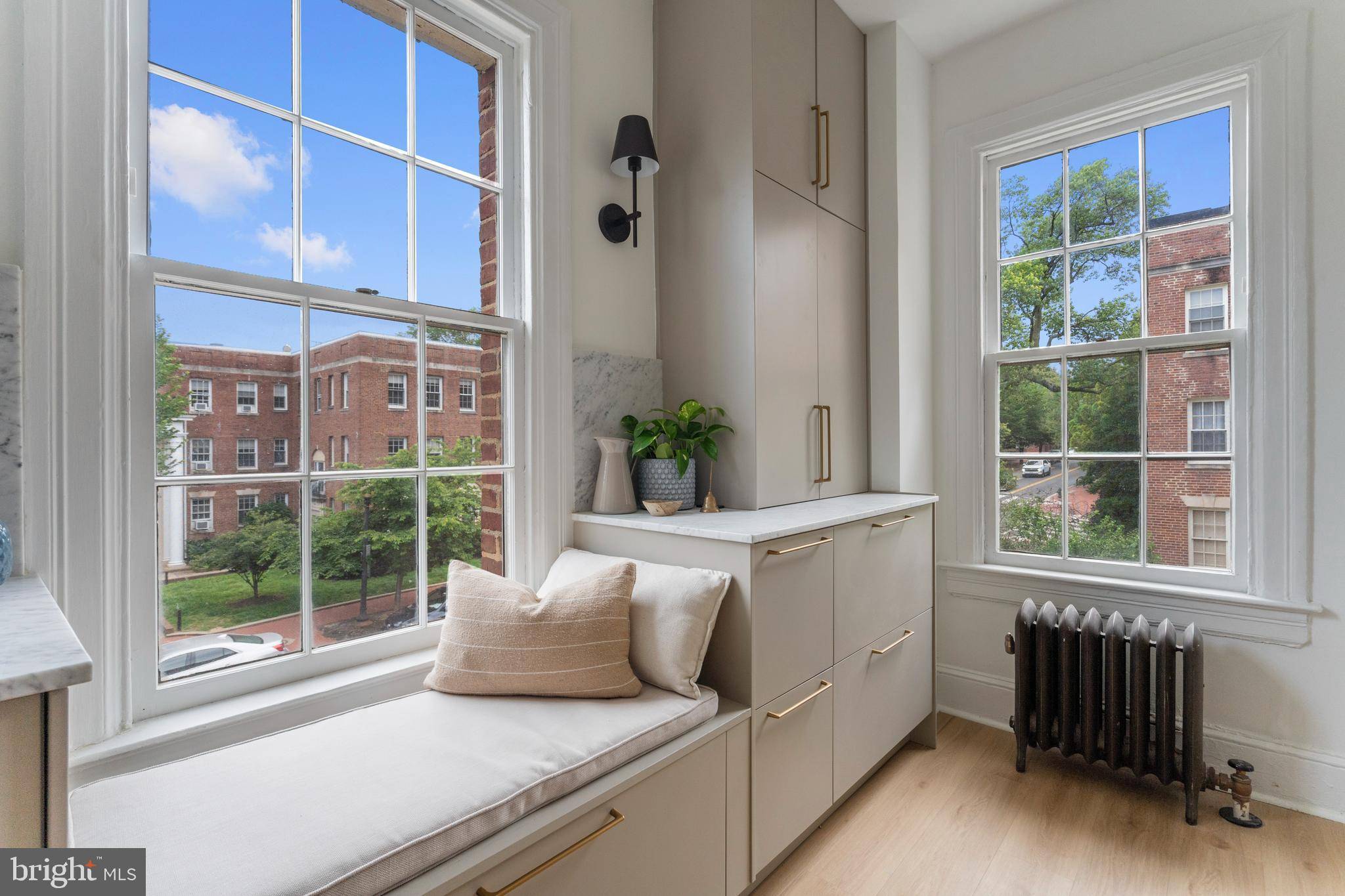 Washington, DC 20007,2527 Q ST NW #202