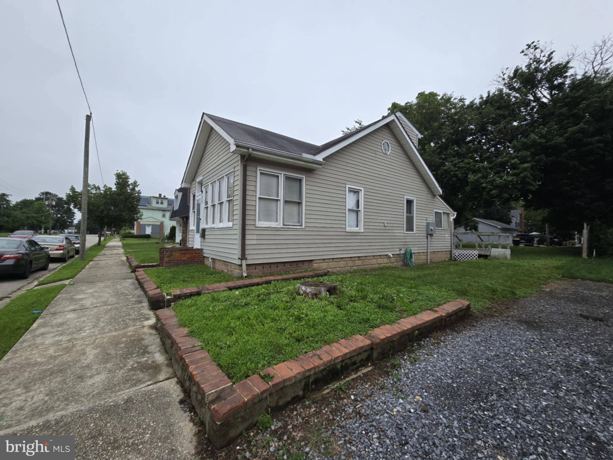 Dover, DE 19901,317 N NEW ST