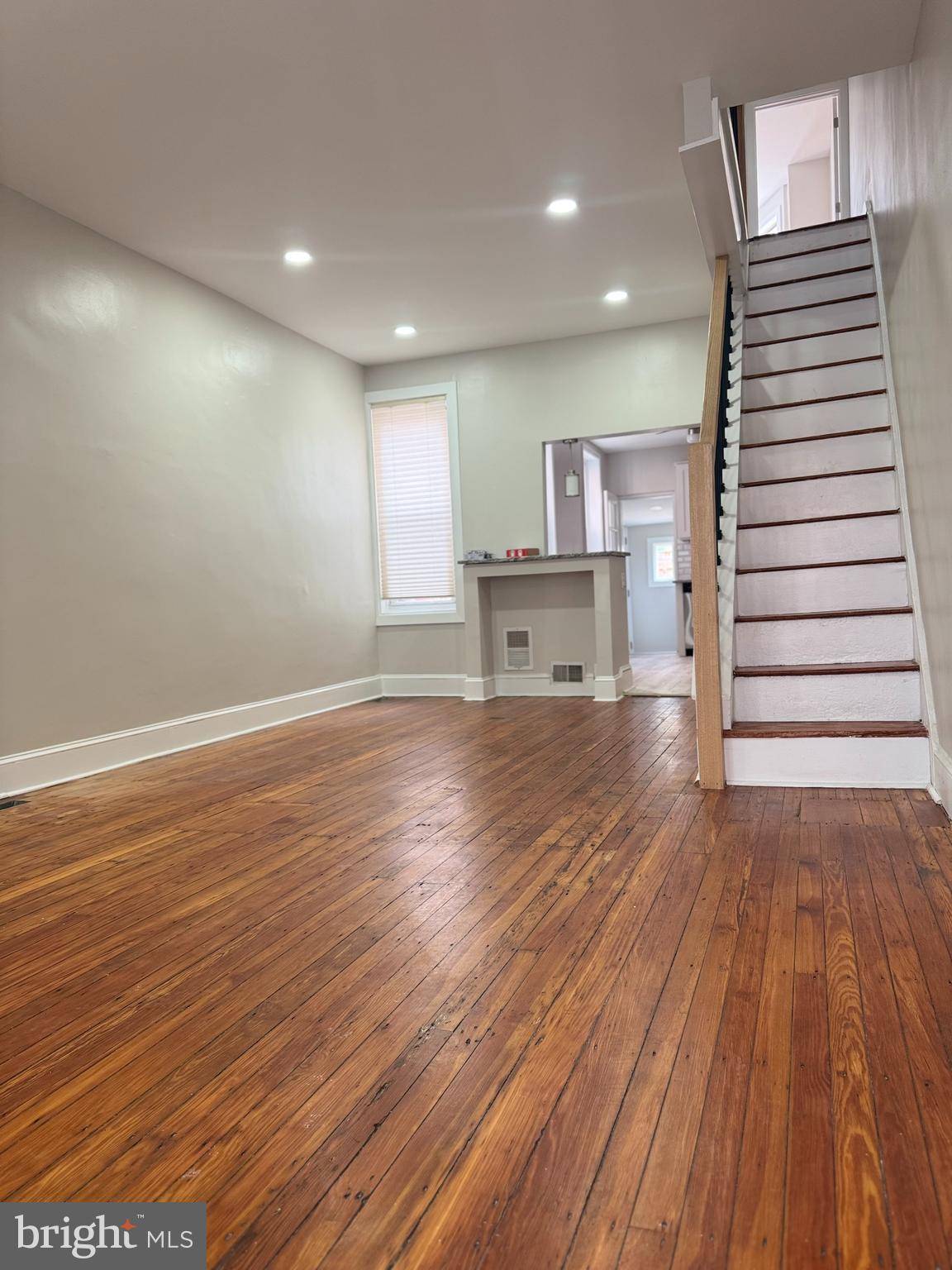 Philadelphia, PA 19125,2339 E FLETCHER ST