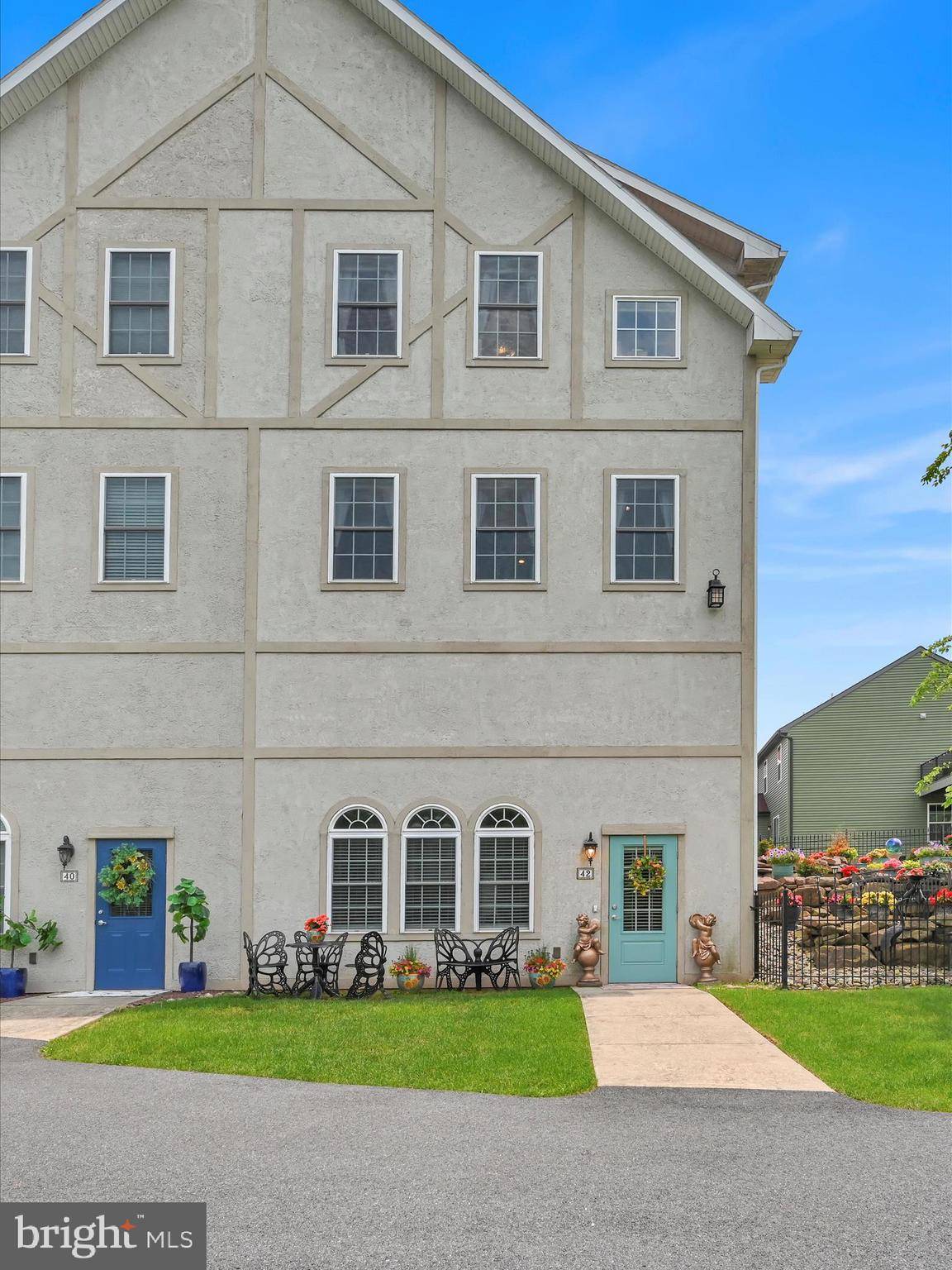 Reinholds, PA 17569,42 BISSENDEN WAY