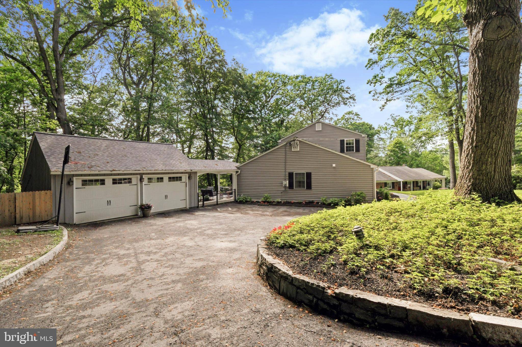 Devon, PA 19333,758 N VALLEY FORGE RD