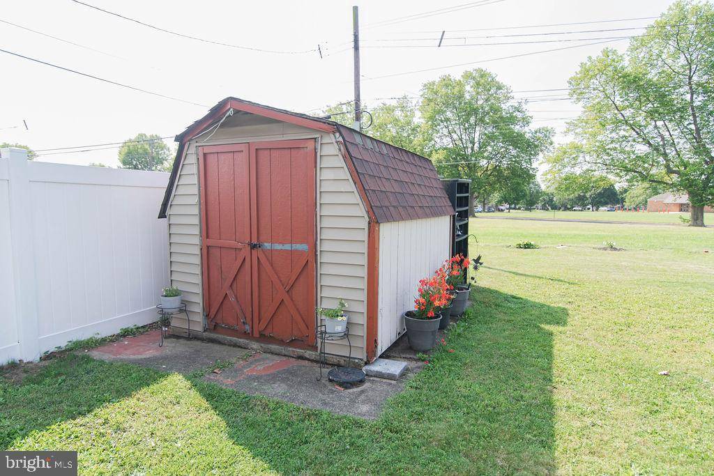 Levittown, PA 19054,91 NEW SCHOOL LN