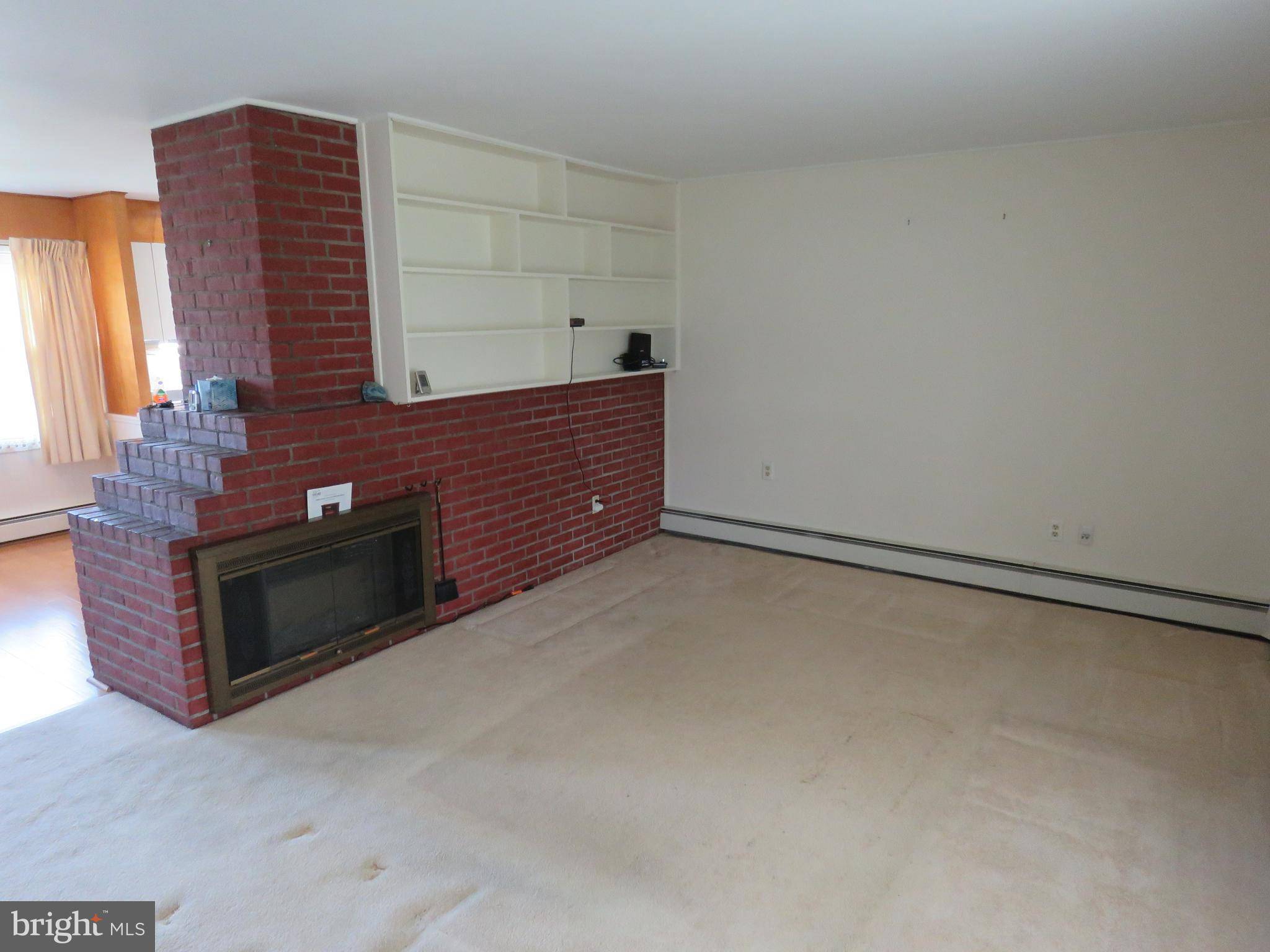 Levittown, PA 19057,35 BEECHTREE RD