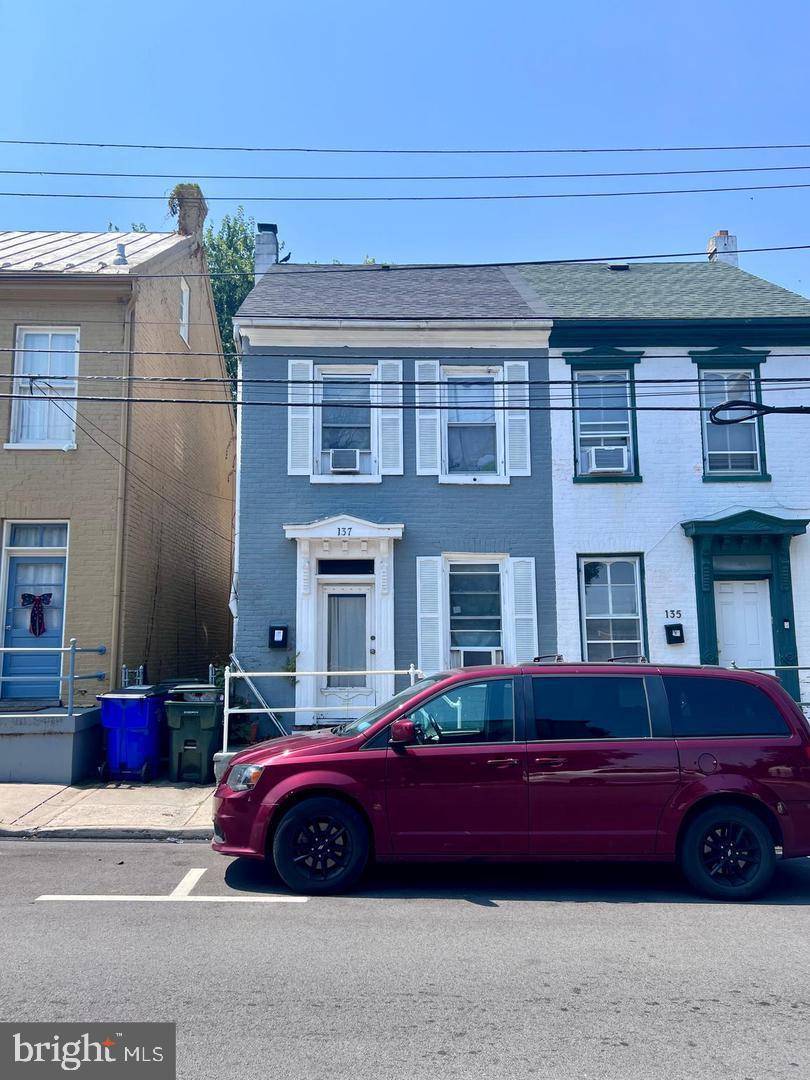 Hagerstown, MD 21740,137 E ANTIETAM ST