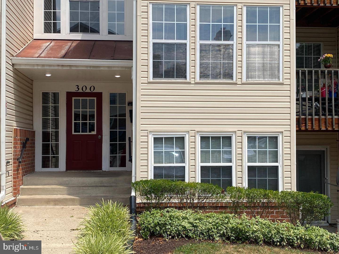 Glen Burnie, MD 21061,300 JUNEBERRY WAY #2D