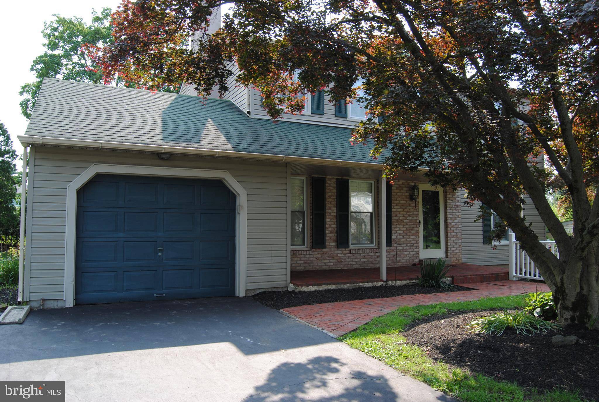 Langhorne, PA 19053,720 ROSS DR