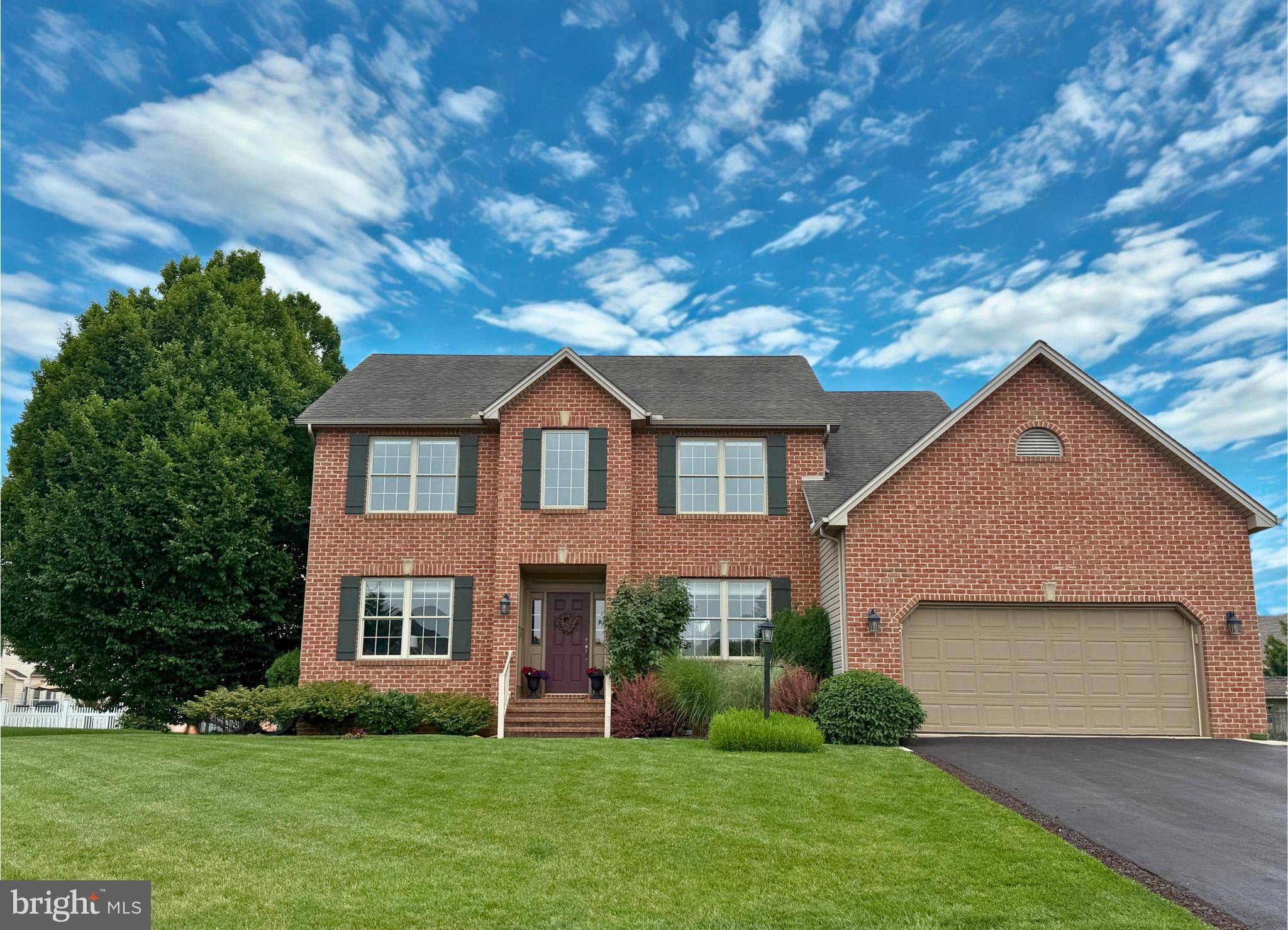 Mechanicsburg, PA 17050,4 SPRING VIEW CT