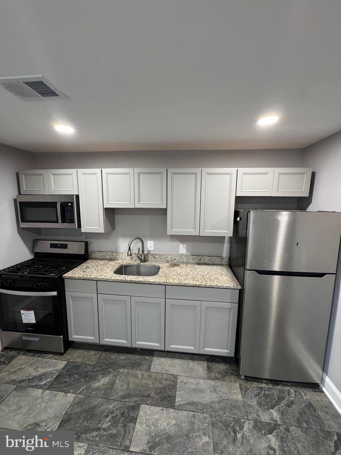 Washington, DC 20019,3235 ELY PL SE #1