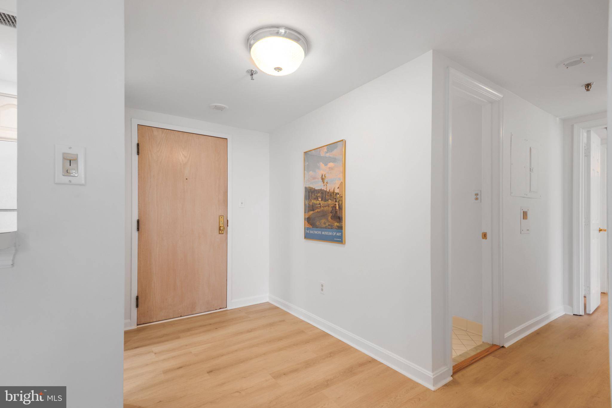 Bethesda, MD 20814,4808 MOORLAND LN #613