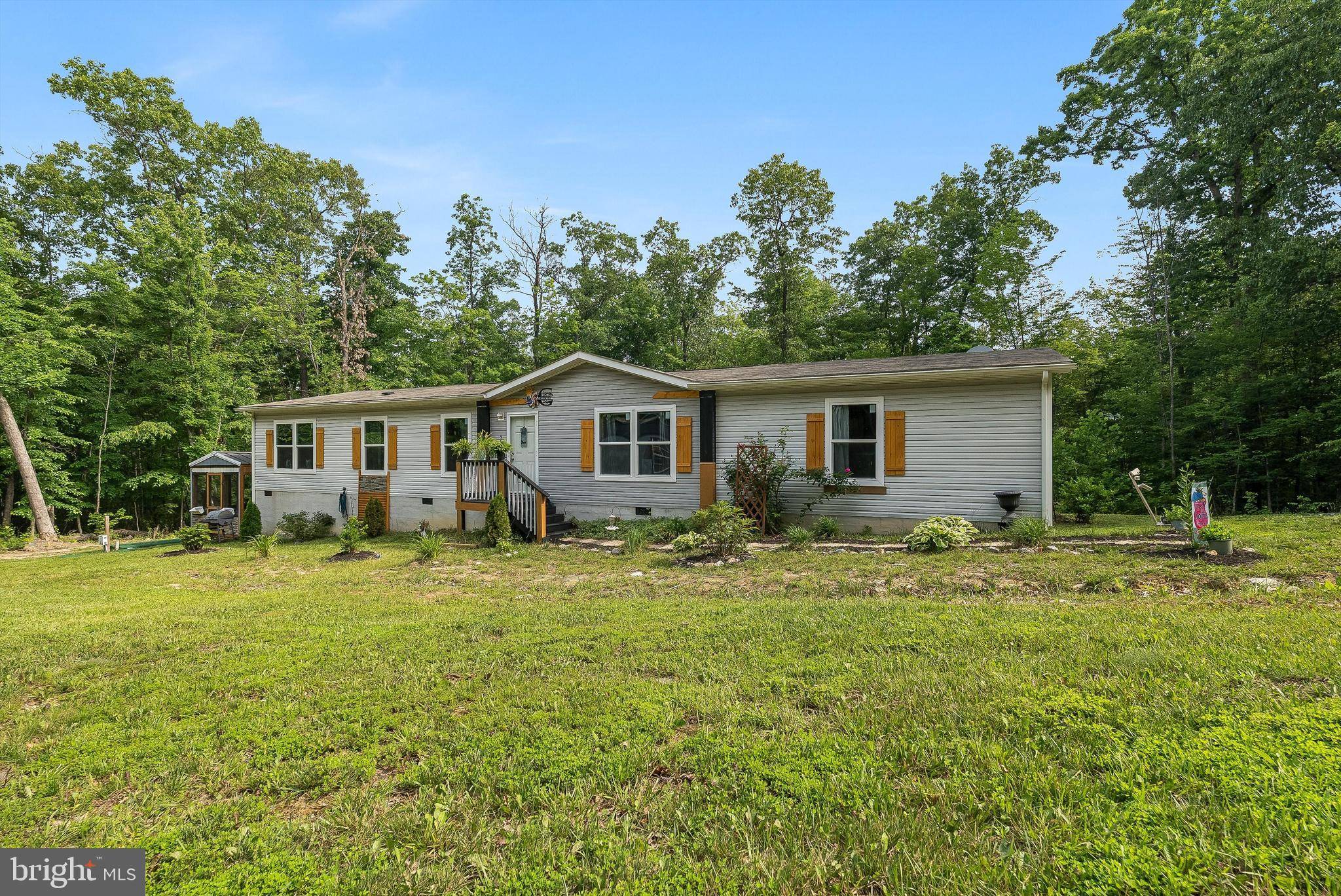 New Market, VA 22844,2749 E LEE HWY