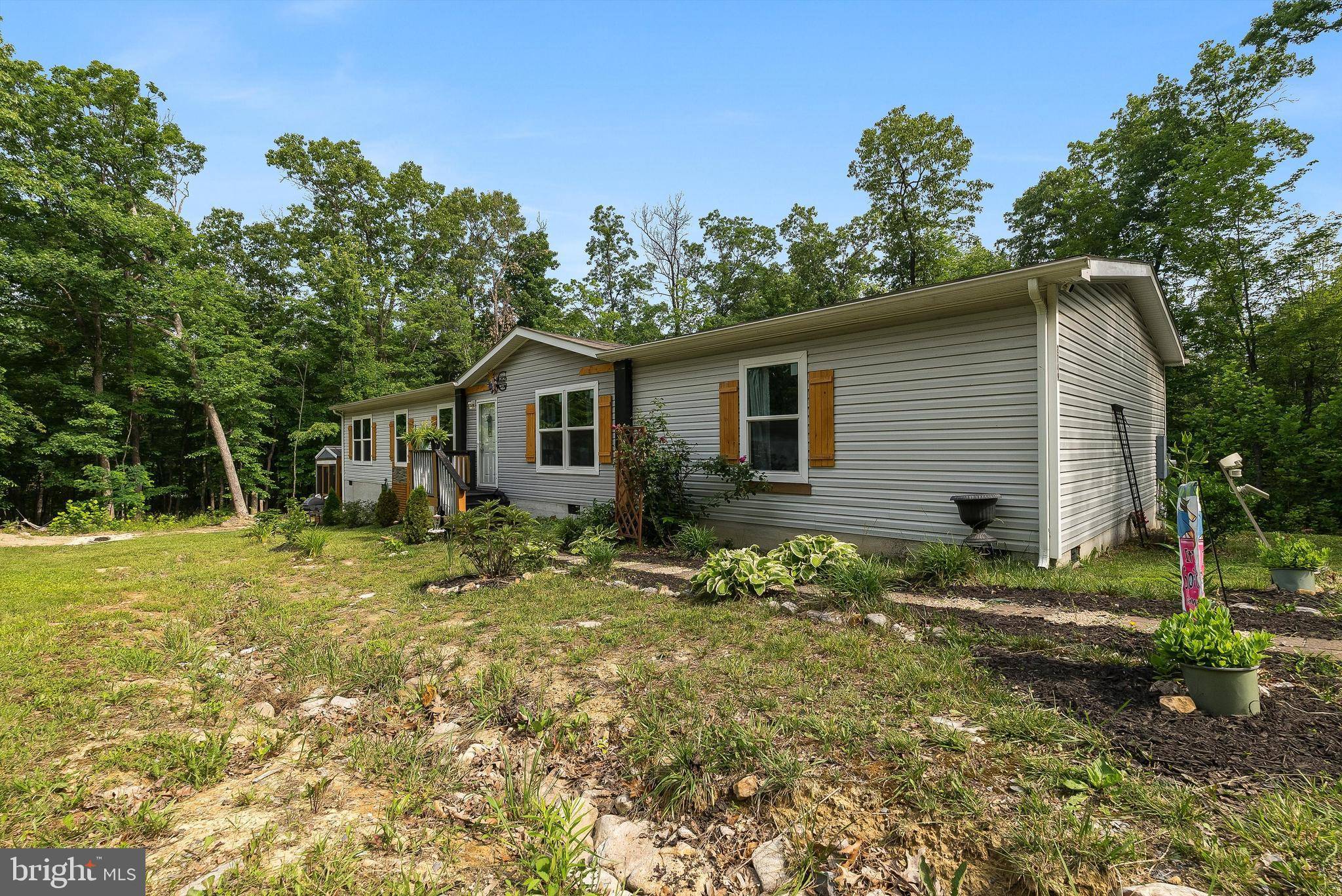 New Market, VA 22844,2749 E LEE HWY
