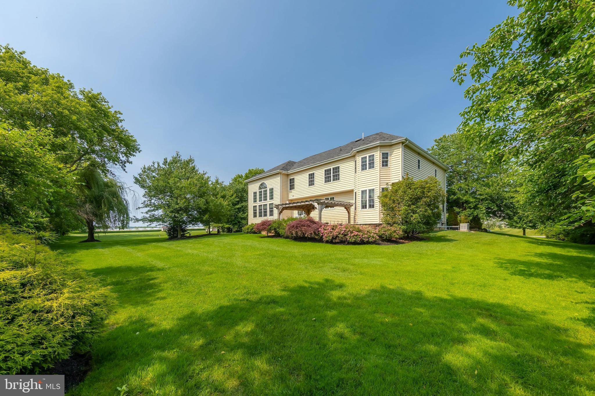 Swedesboro, NJ 08085,17 WILLOWBROOK LN