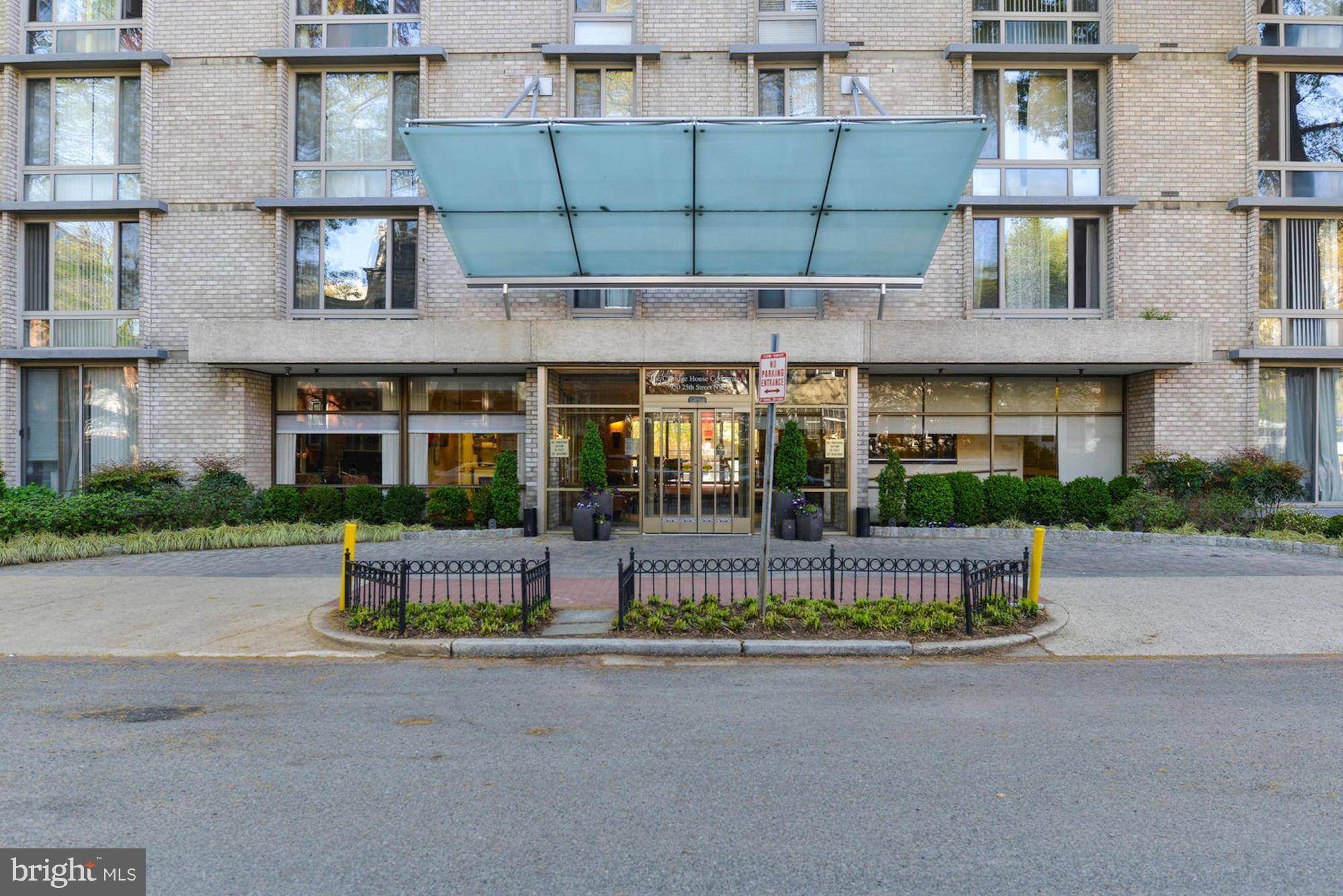 Washington, DC 20037,950 25TH ST NW #106-N
