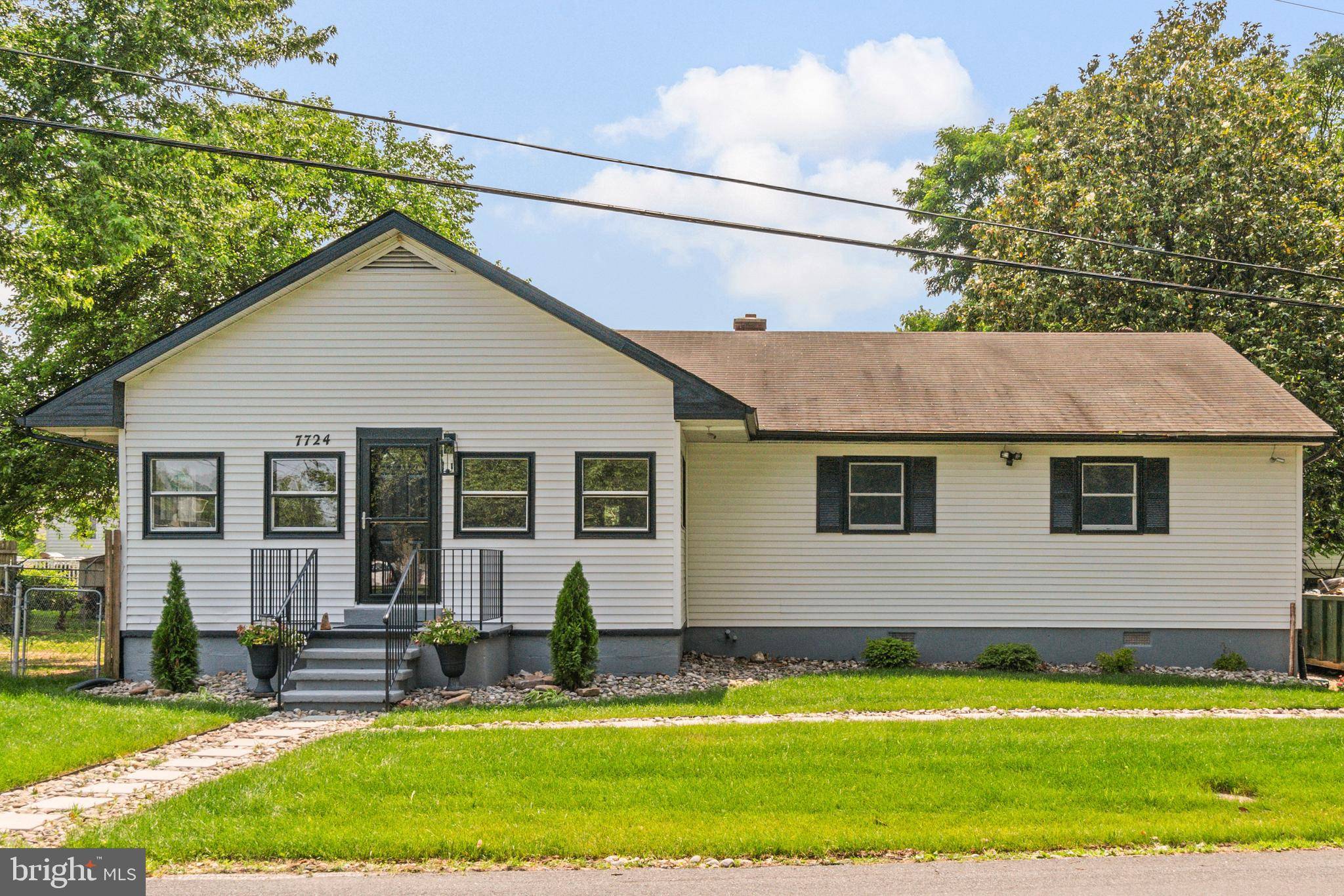 Pasadena, MD 21122,7724 CENTRAL AVE