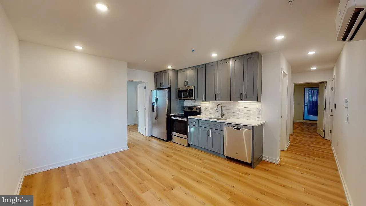 Philadelphia, PA 19121,1344-46 N MARSTON ST #201