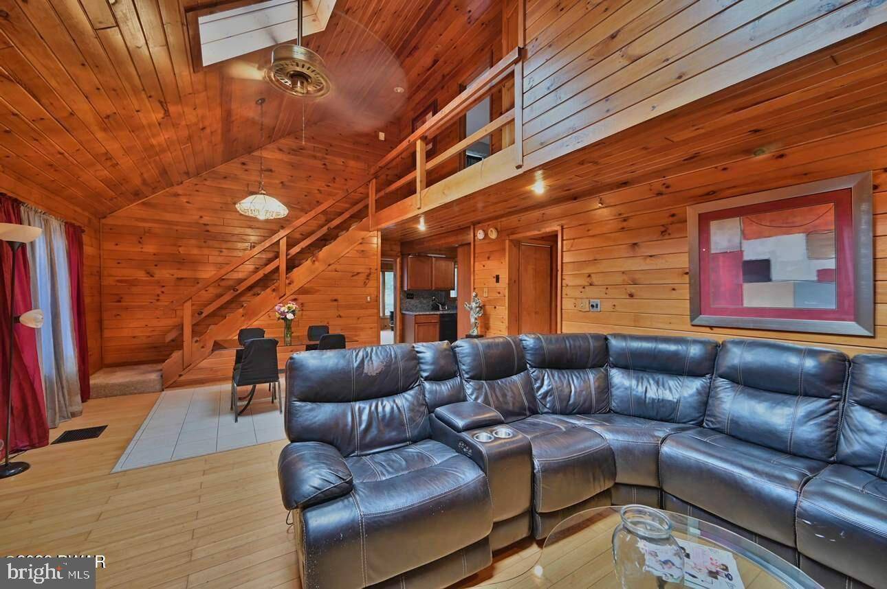 Lake Ariel, PA 18436,838 WILDWOOD TERRACE
