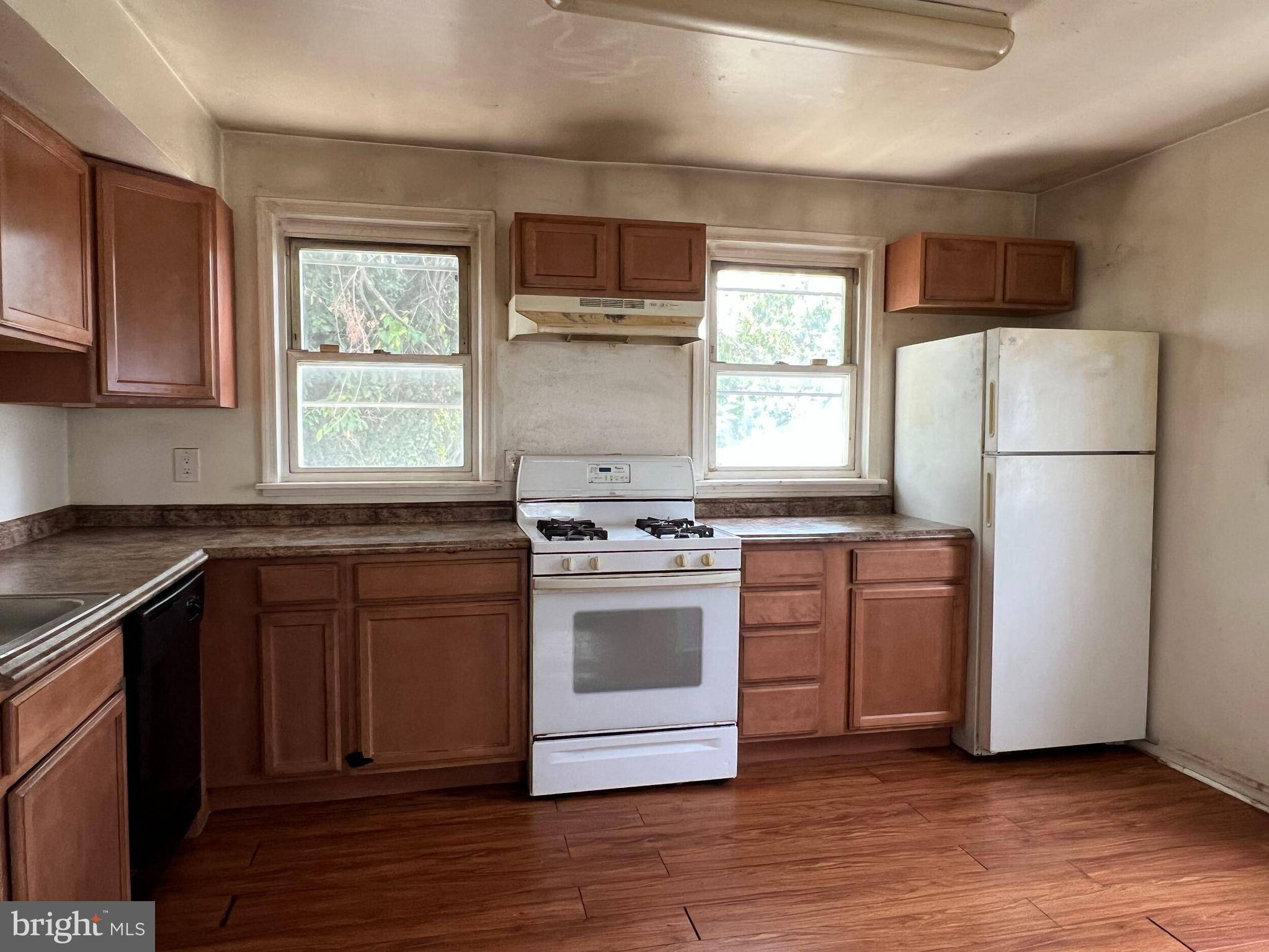 Washington, DC 20019,829 50TH PL NE