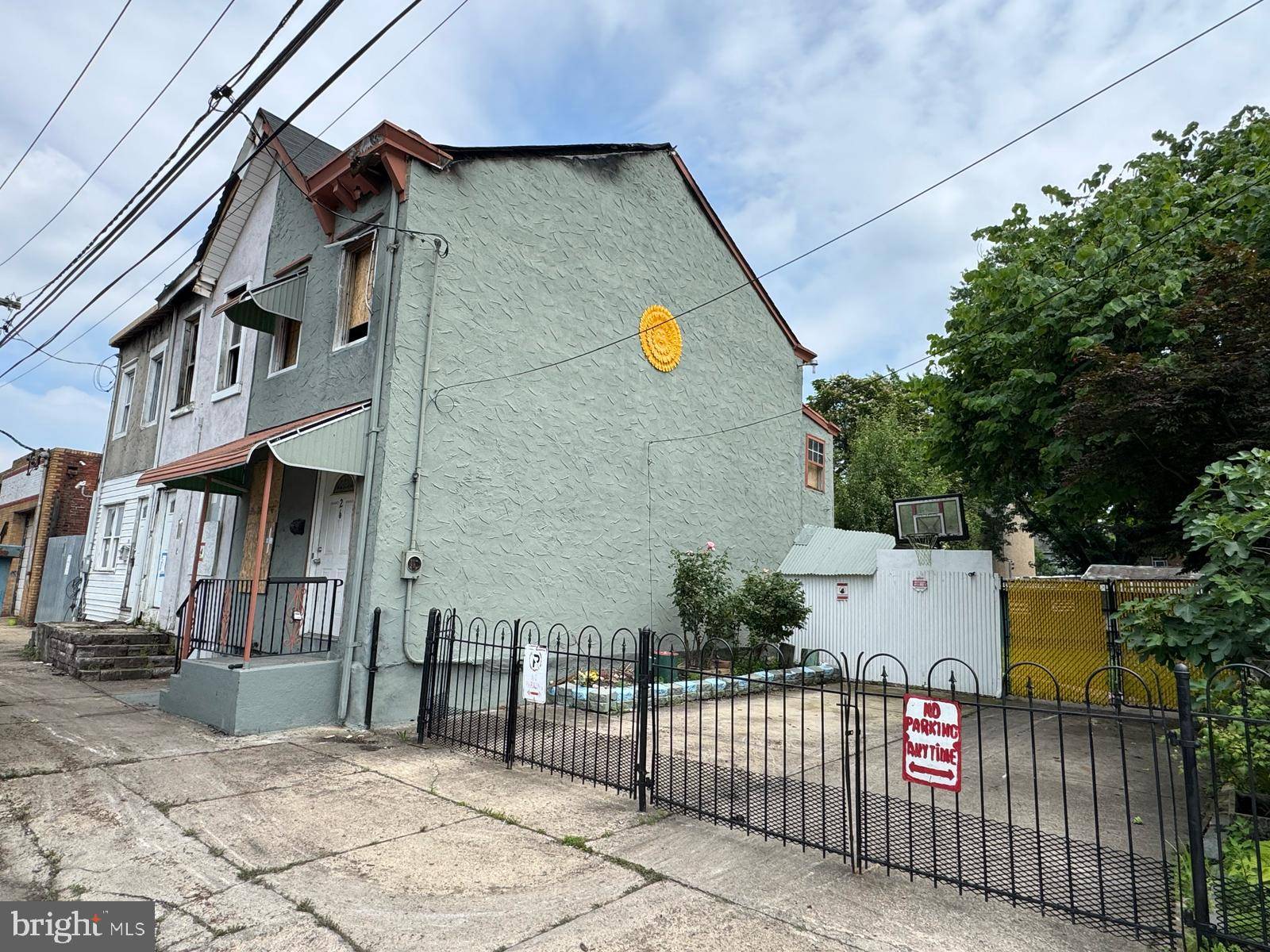 Trenton, NJ 08638,268 COURTLAND