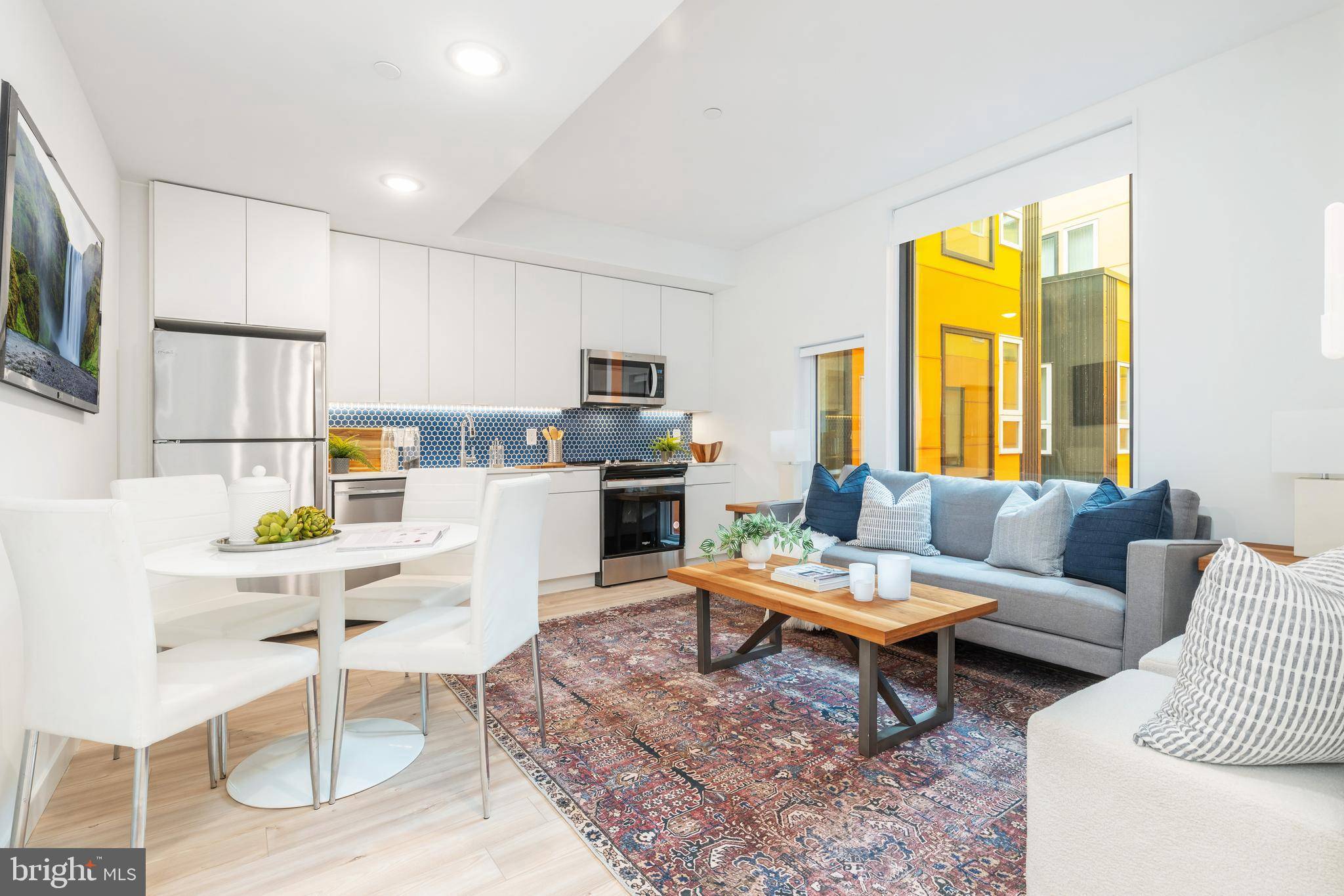 Philadelphia, PA 19123,1131-39 N FRONT ST #410
