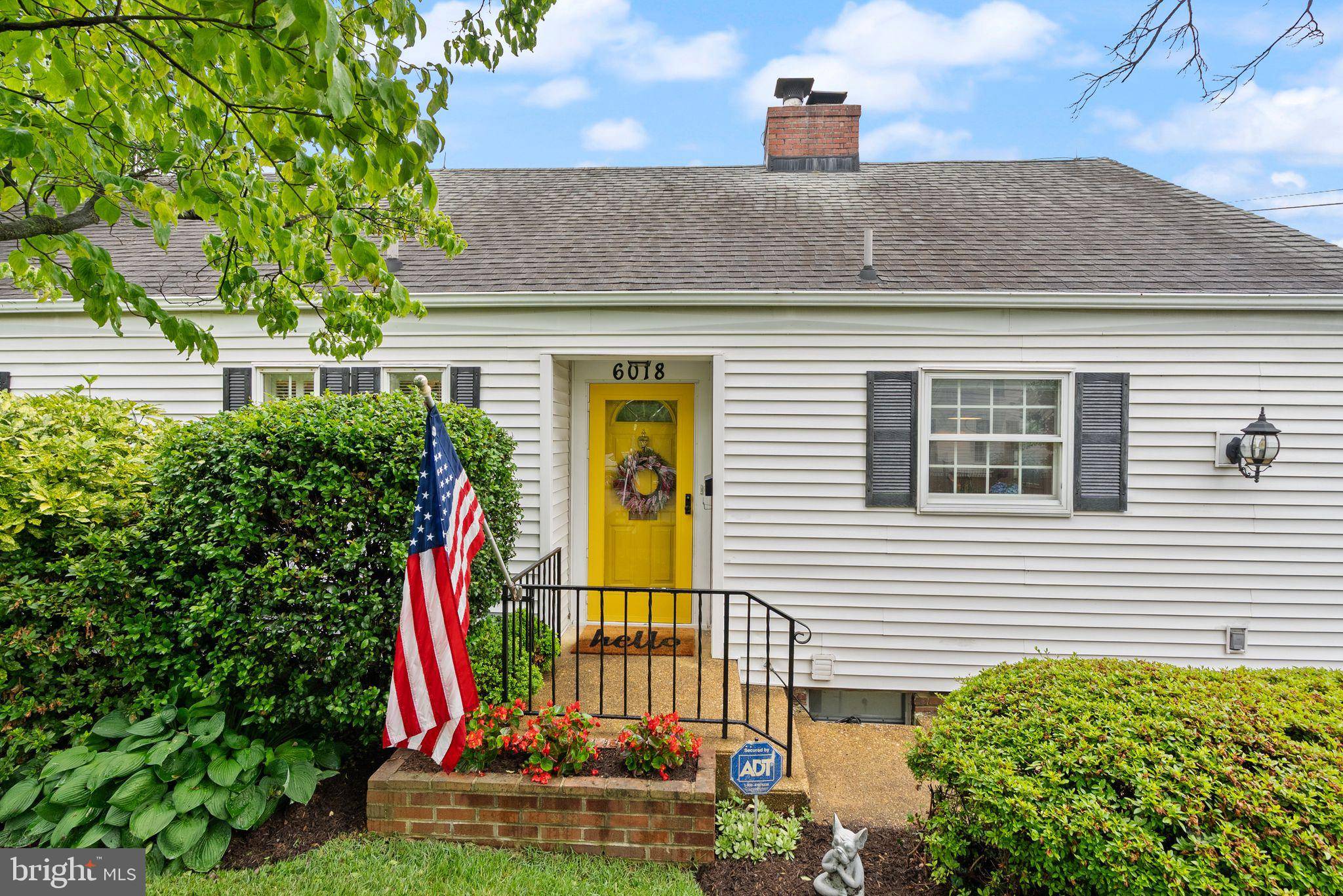 Arlington, VA 22207,6018 25TH RD N
